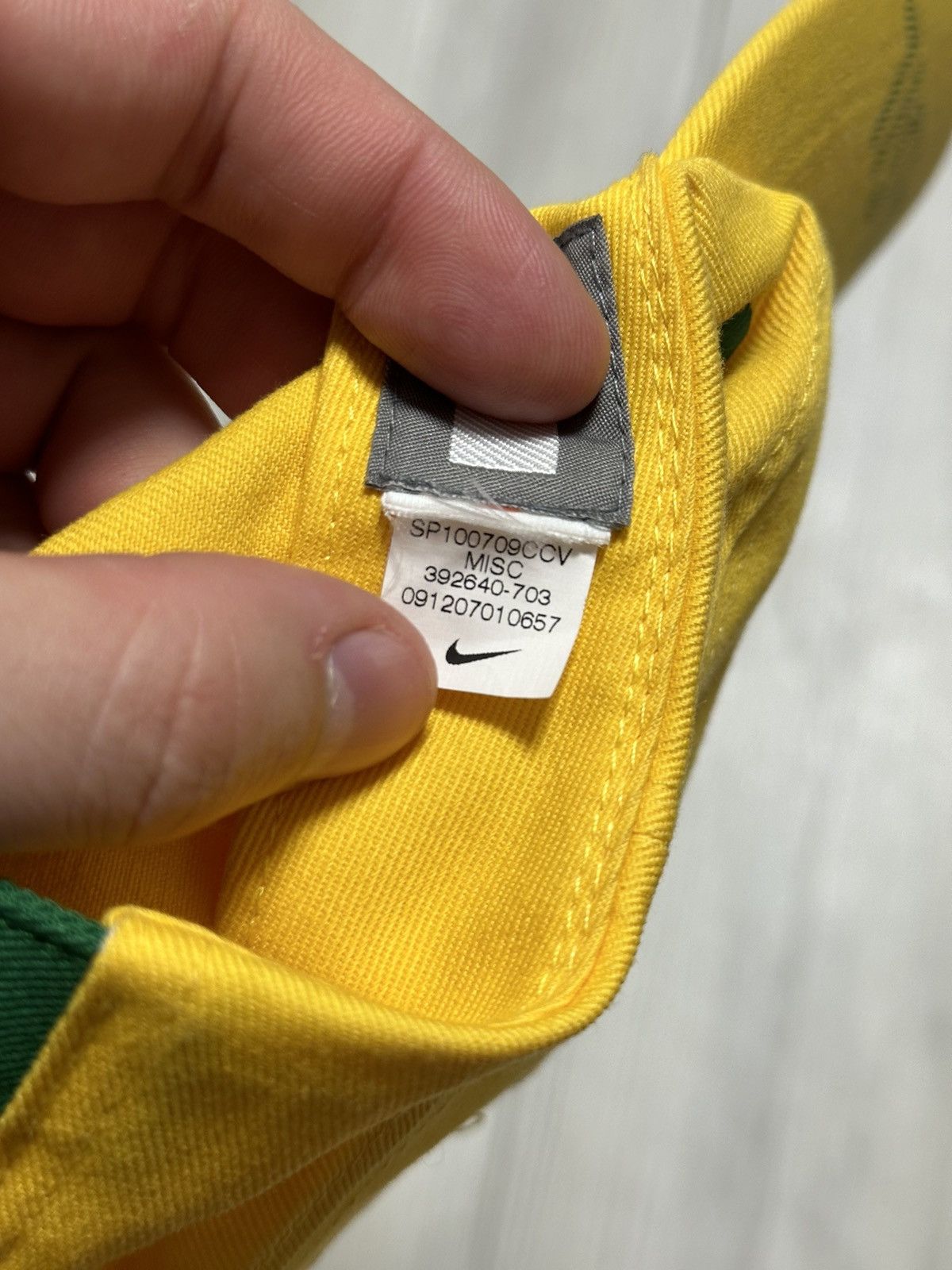 Nike Vintage Nike Brasil National Team Soccer Cap Size ONE SIZE - 7 Thumbnail