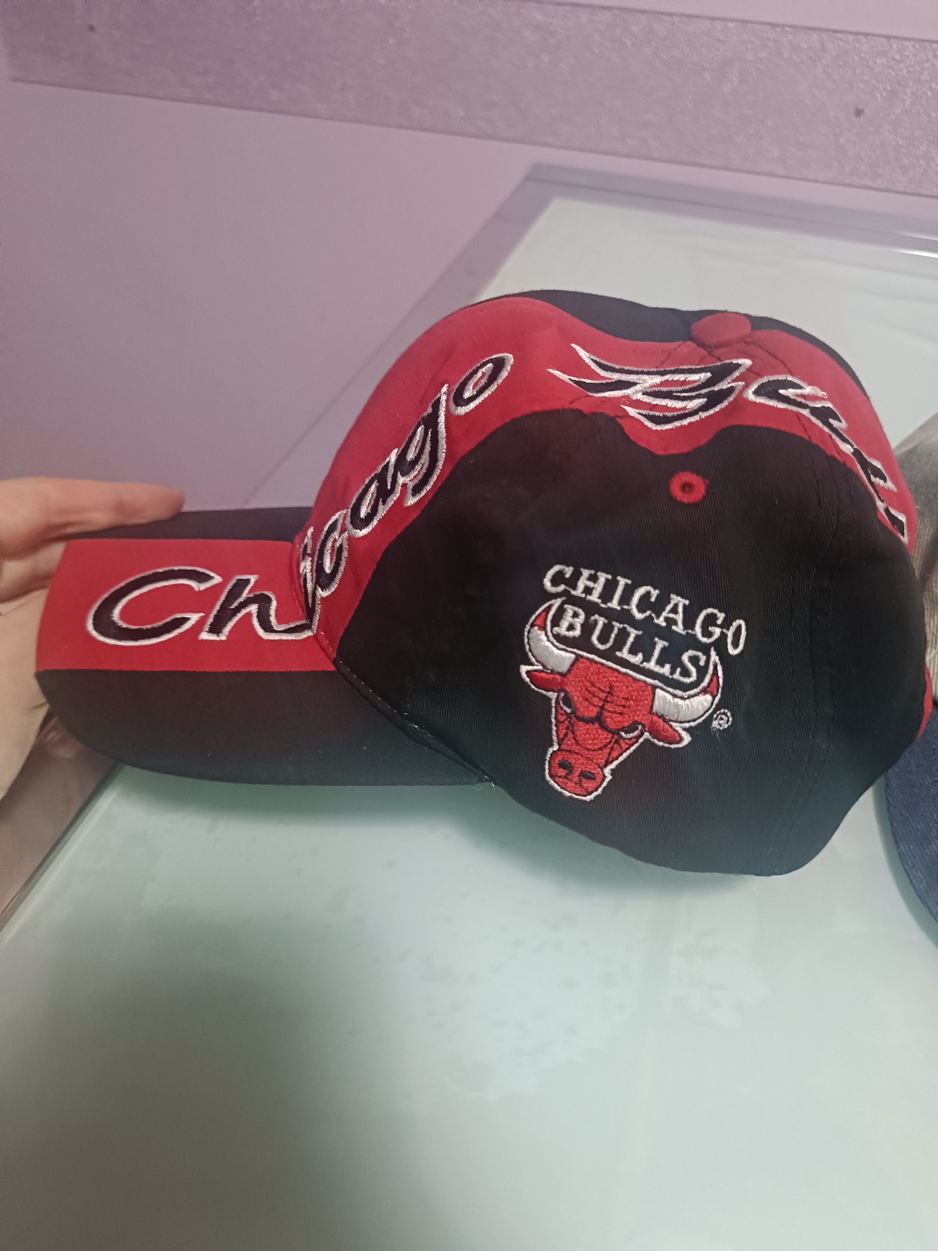 NBA Chicago Bulls Vintage Hats Size ONE SIZE - 1 Thumbnail