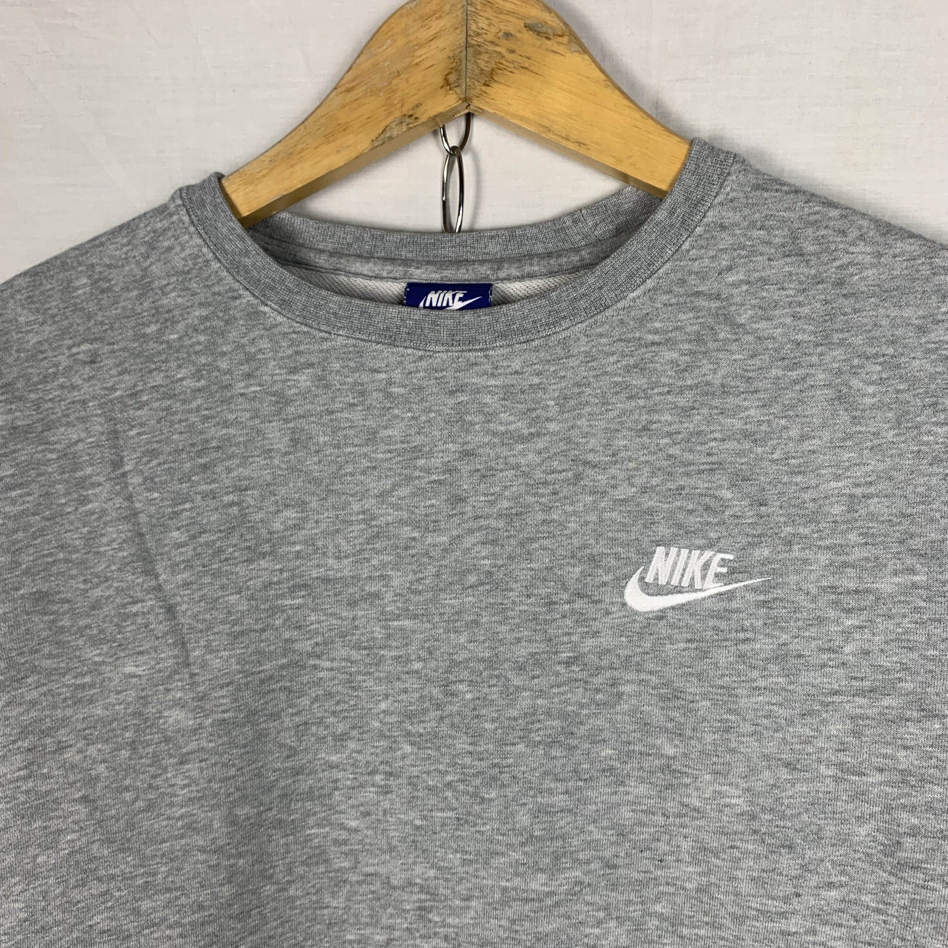 Nike Nike Swoosh Sweatshirt Crewneck Size US M / EU 48-50 / 2 - 2 Thumbnail