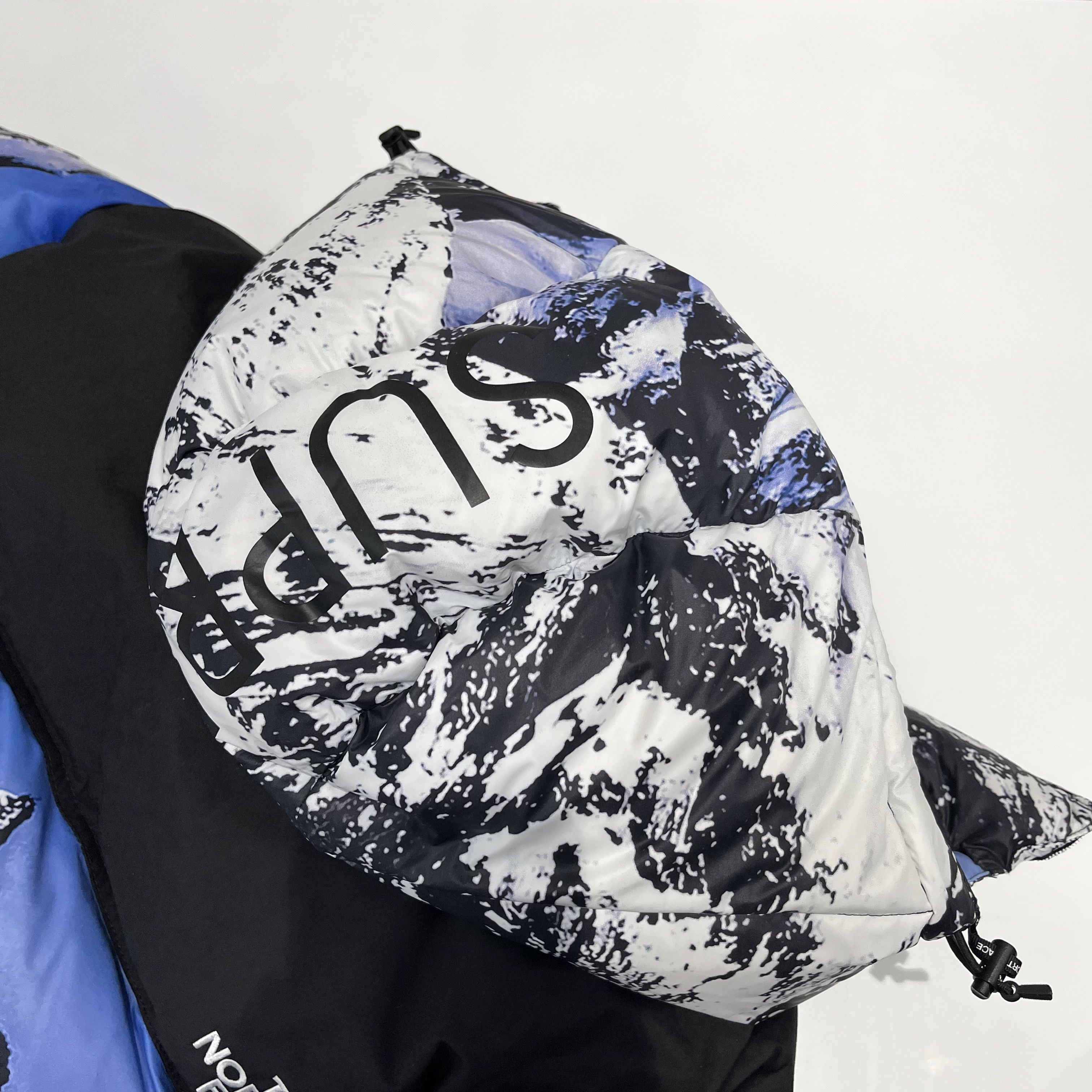 Supreme × The North Face Supreme x The North Face Mountain Baltoro Jacket Size US M / EU 48-50 / 2 - 23 Thumbnail