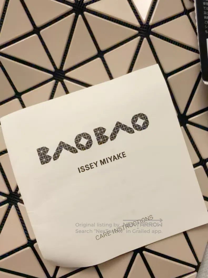 Issey Miyake Issey Miyake Yellow Handbag Size ONE SIZE - 3 Thumbnail