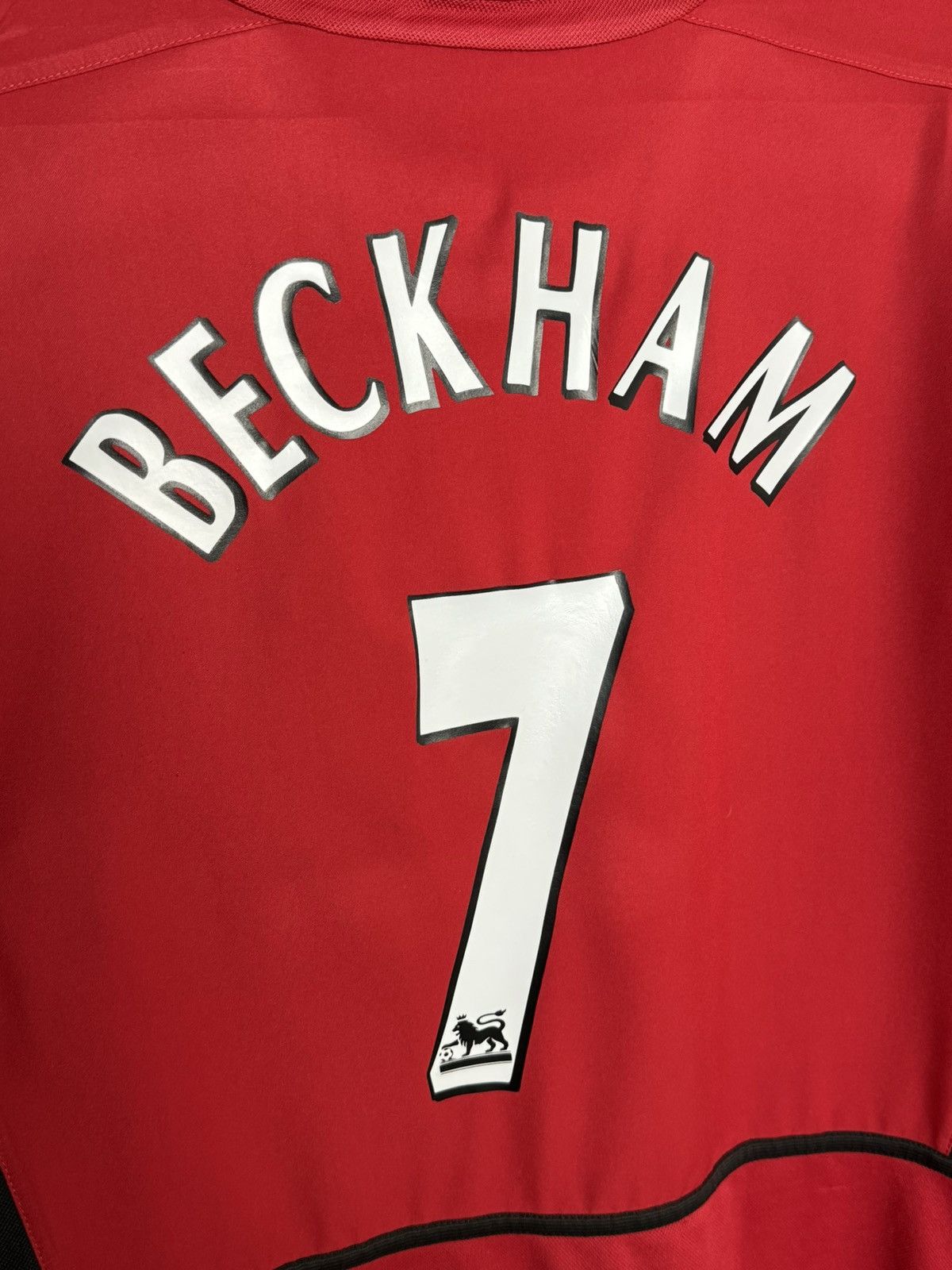 Nike Manchester United 02/04 Home Beckham Football Jersey Size US M / EU 48-50 / 2 - 3 Thumbnail