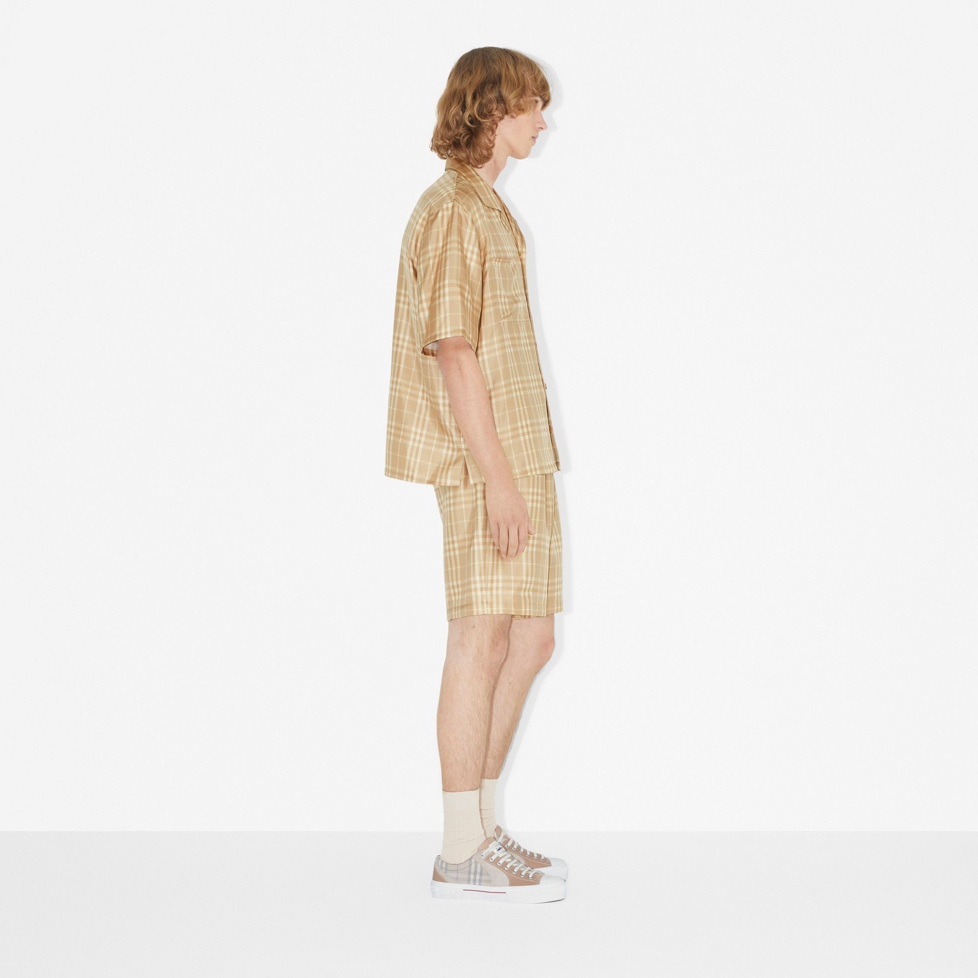 Burberry o1y0426 Checked Shirt in Beige Size US S / EU 44-46 / 1 - 3 Thumbnail