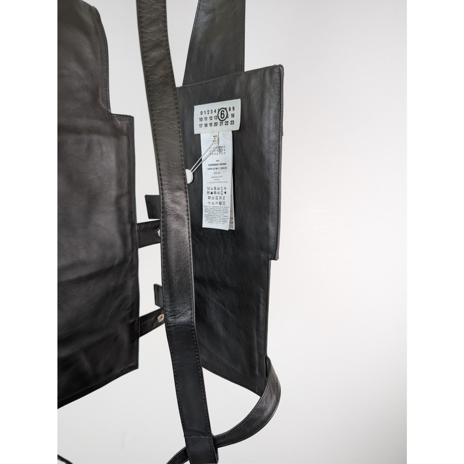 Maison Margiela o1rshd1 Size: OS / Multi-Pockets Utility Gilet Waistcoat Size US M / EU 48-50 / 2 - 15 Thumbnail