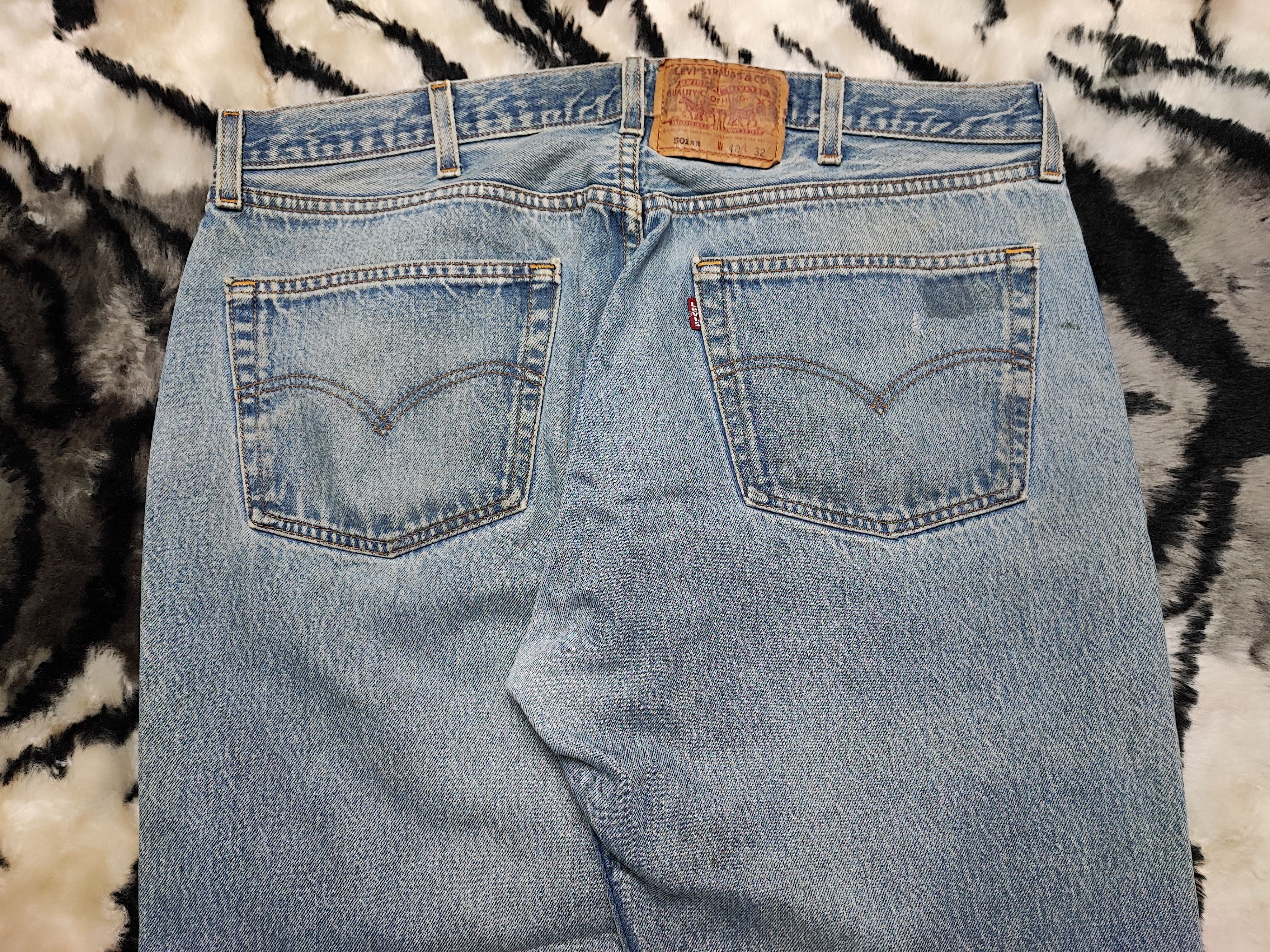 Levi's Vintage Clothing Vintage Levis 501xx Fly Button Jeans Size US 37 - 9 Thumbnail