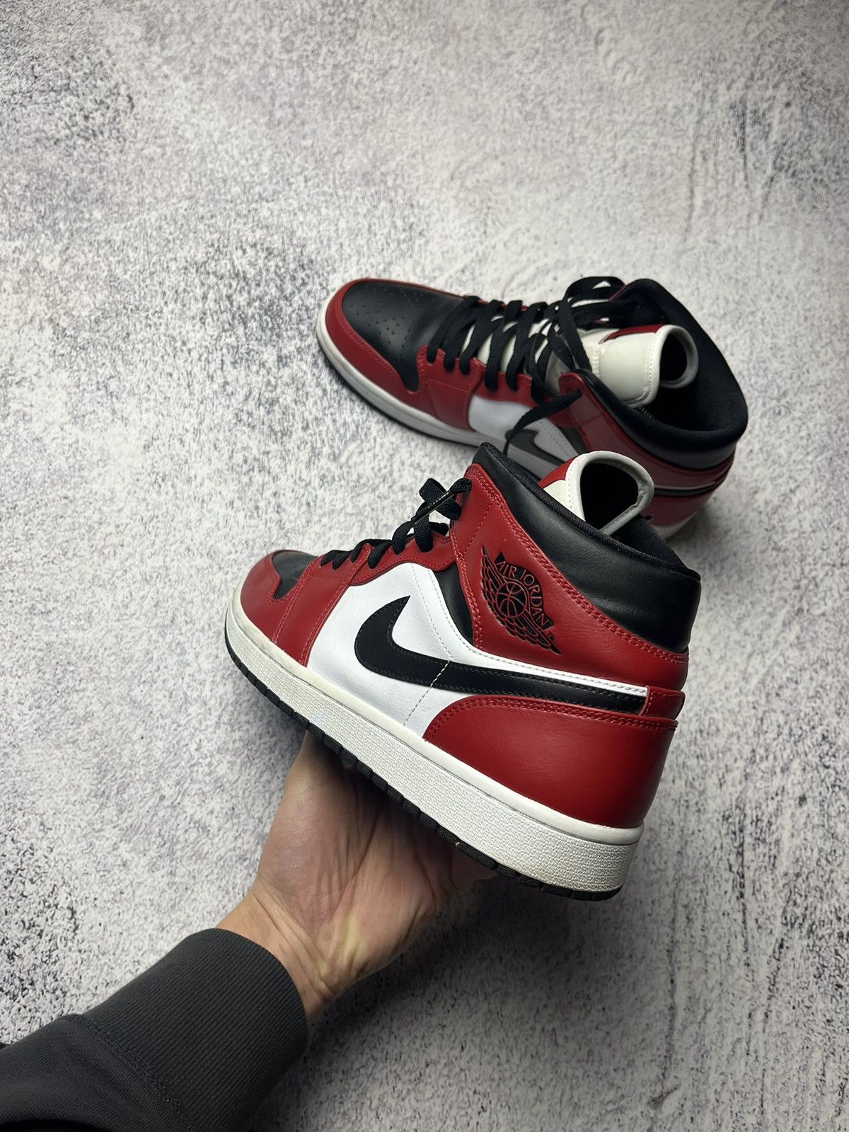 Jordan Brand Vintage Sneakers JORDAN 1 MID CHICAGO TOE Nike Size US 8.5 / EU 41-42 - 6 Thumbnail