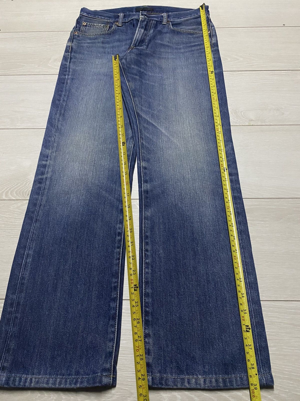 Japanese Brand Vintage Japanese Uniqlo Blue Faded Wash Distressed Jeans Size US 31 - 13 Thumbnail