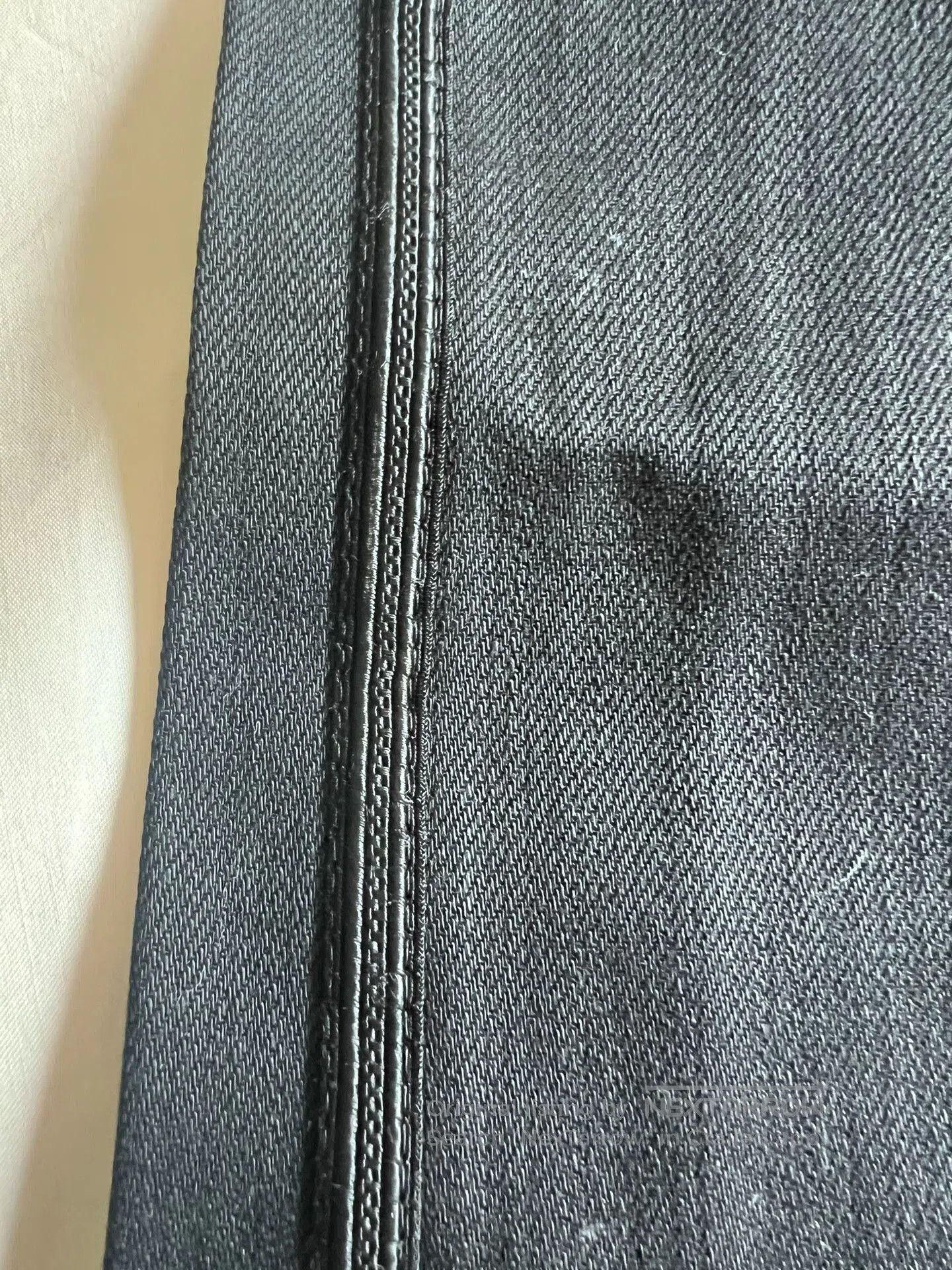 Prada Prada Black Slim Fit Pants in Excellent Condition. Size US 34 / EU 50 - 2 Thumbnail
