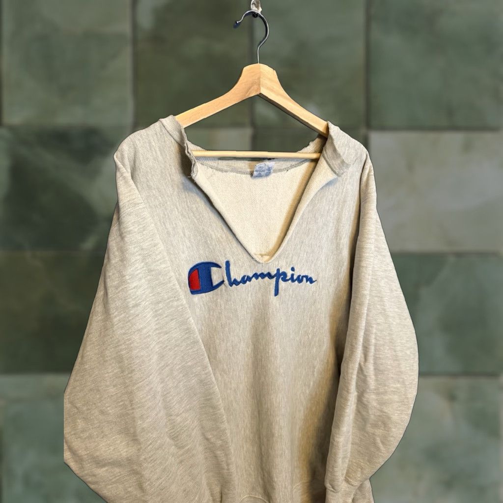 Champion VINTAGE Champion Sweatshirt 90s Reverse Weave Gray XL Men Pullover Flawed Size XL Size US XL / EU 56 / 4 - 1 Thumbnail