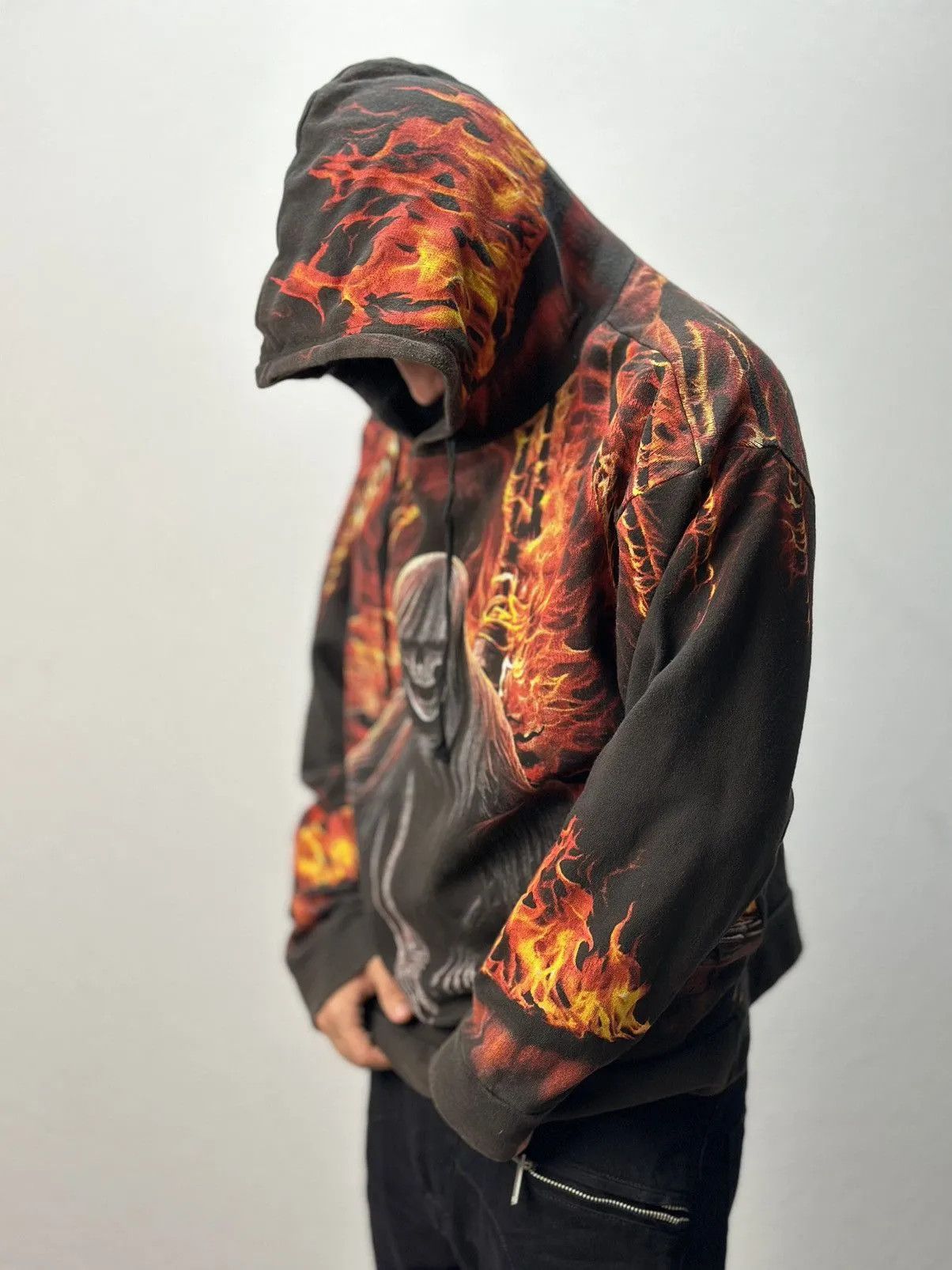 Band Tees 👉 Vintage 2000s Anarchy Graphic Pullover Hoodie Men’s Size US L / EU 52-54 / 3 - 6 Thumbnail