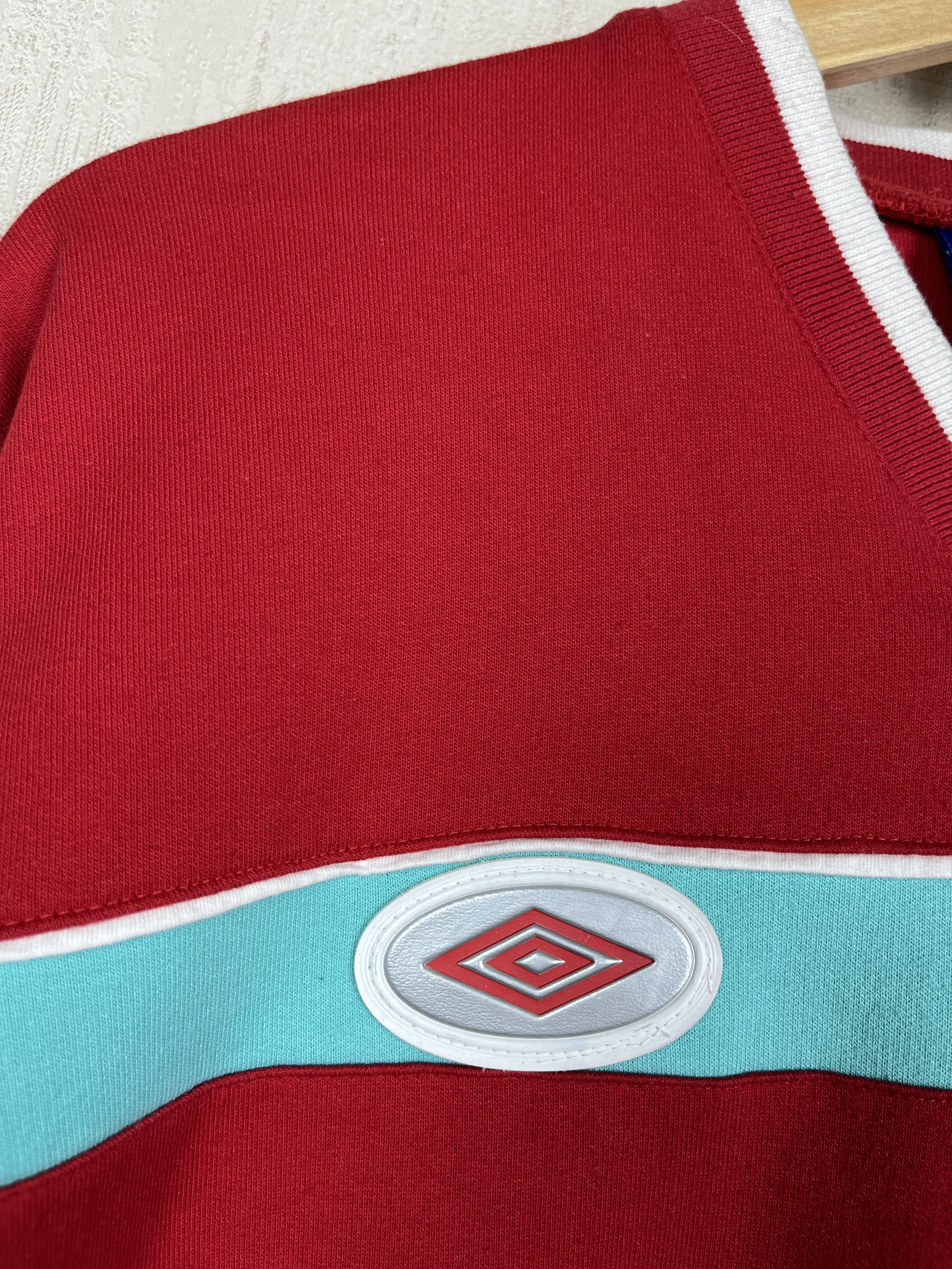 Umbro Vintage Umbro 90's V-neck Sweatshirt Size US L / EU 52-54 / 3 - 4 Thumbnail