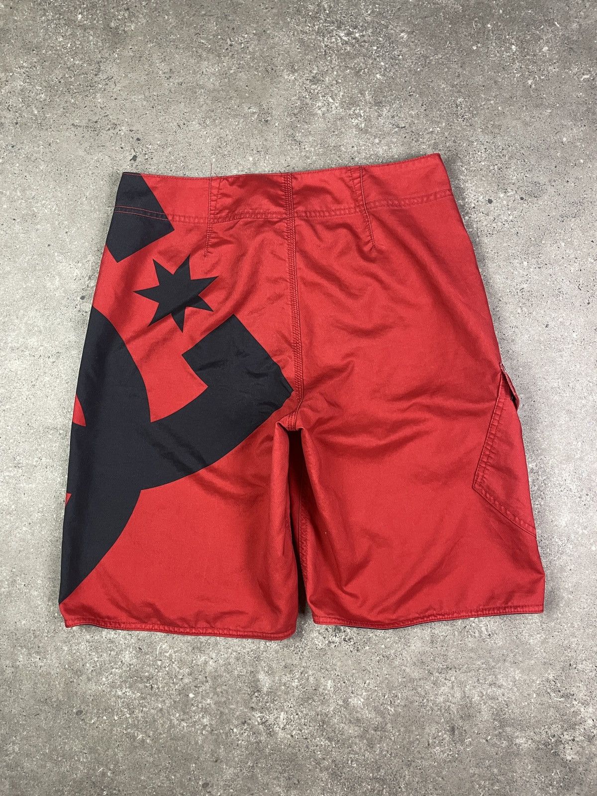 DC × Vintage Vintage DC skate rap swimming shorts Size US 32 / EU 48 - 2 Thumbnail