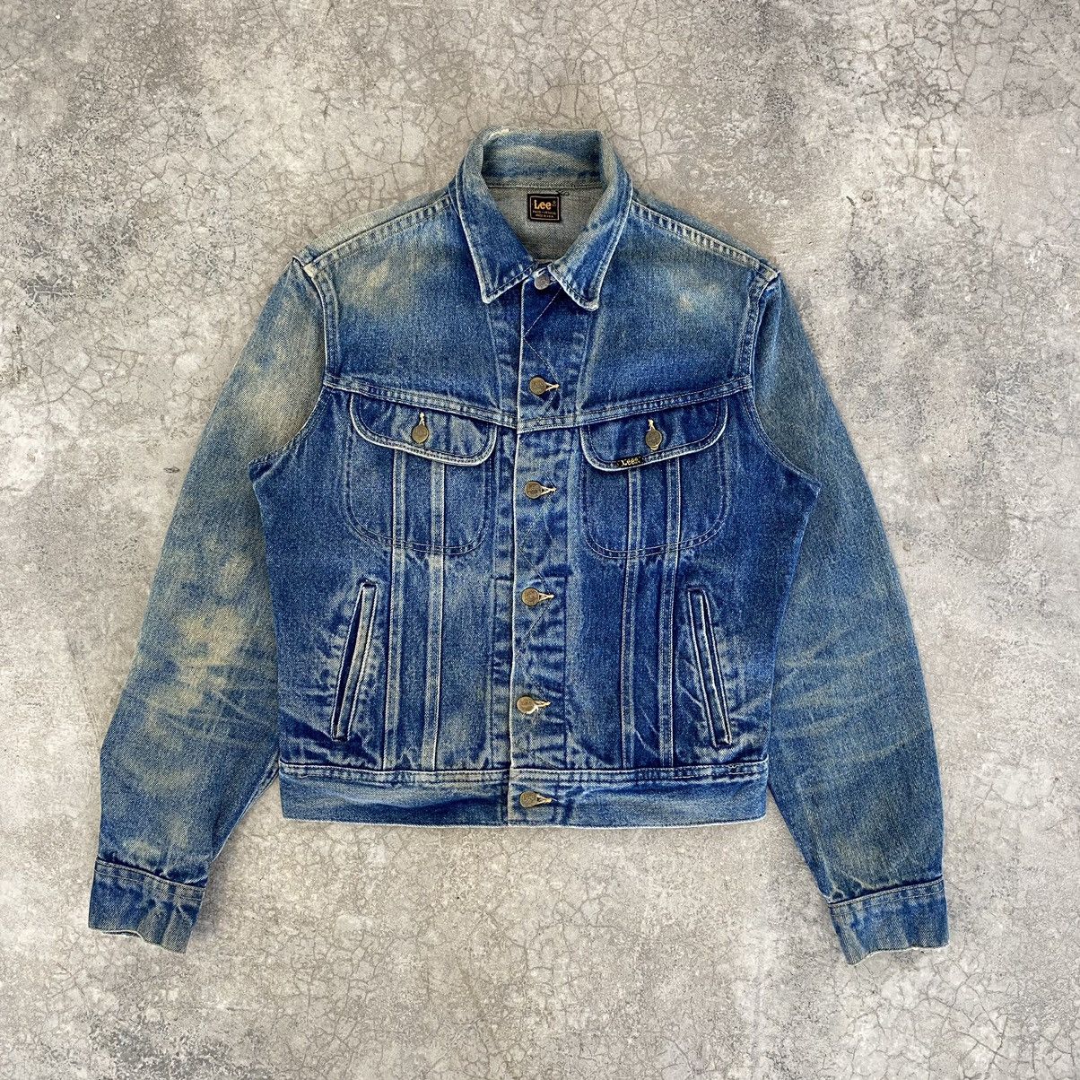 大幅値下げ！80’s vintage Lee denim jacket 220J Denim Jacket × Lee × Vintage Crazy Faded! VTG 80's Lee 220J