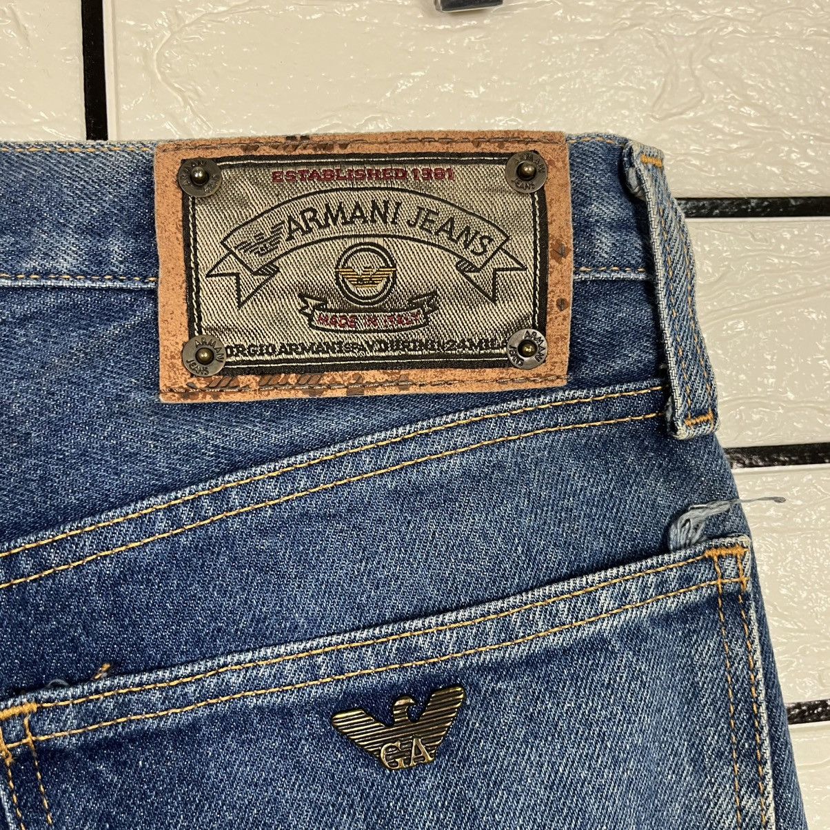 Giorgio Armani Vintage Giorgio Armani Jeans Utility Denim Size US 29 - 11 Thumbnail
