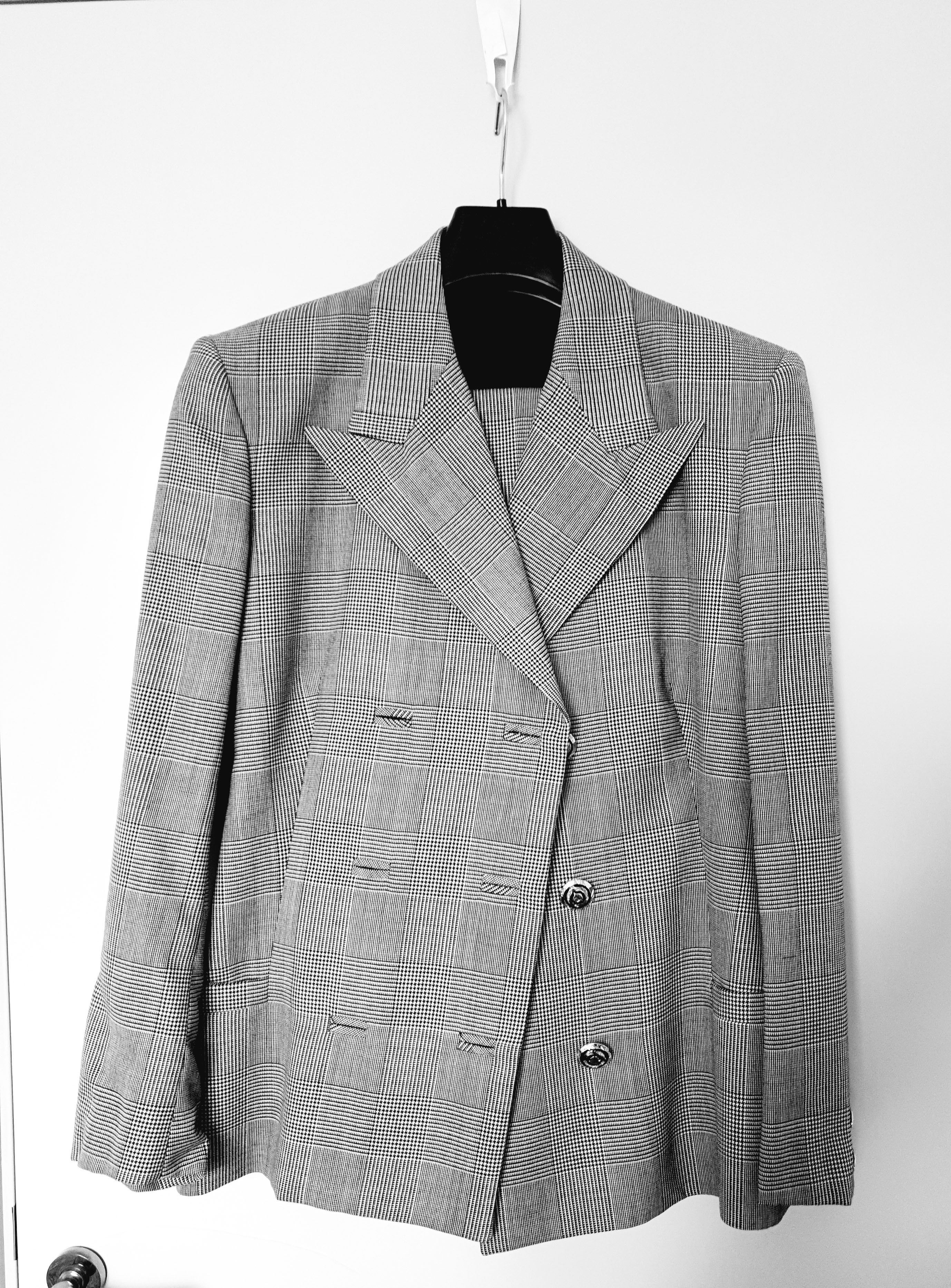 Versace Gianni Versace Vintage Suit Set Blazer tailleur Trousers Size M / US 6-8 / IT 42-44 - 1 Thumbnail