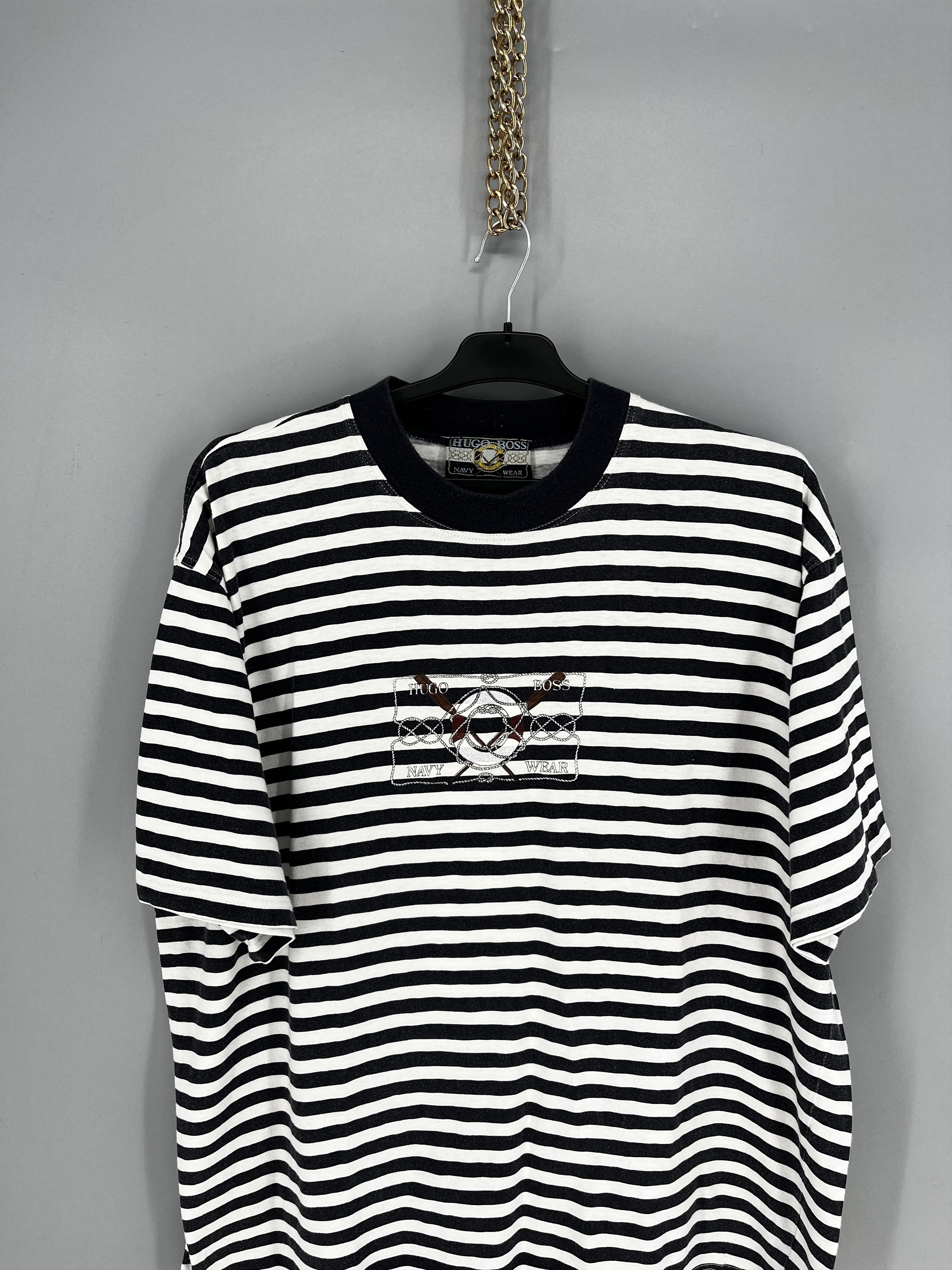 Hugo Boss Vintage Hugo Boss Nawy Wear 80s 90s Big Logo Tee Spell Out Size US XXL / EU 58 / 5 - 6 Thumbnail