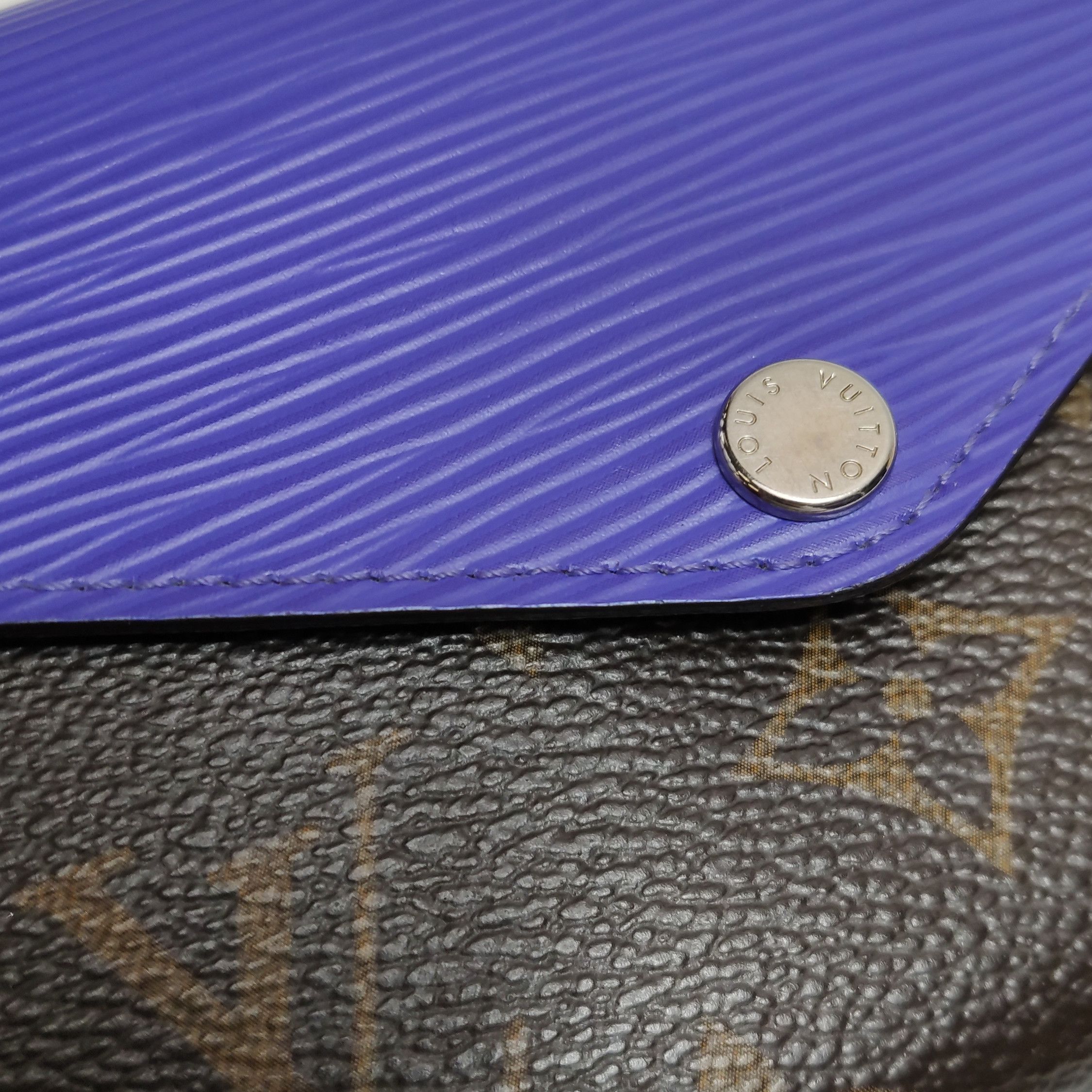 Louis Vuitton Louis Vuitton (LV) Marie leather Monogram print snap wallet Size ONE SIZE - 2 Thumbnail