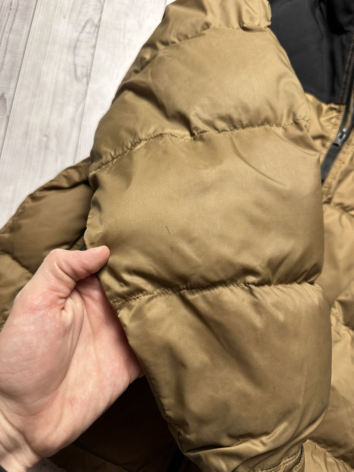 Carhartt Wip × Vintage Vintage Carhartt wip brown jacket size S/m Size US S / EU 44-46 / 1 - 6 Thumbnail