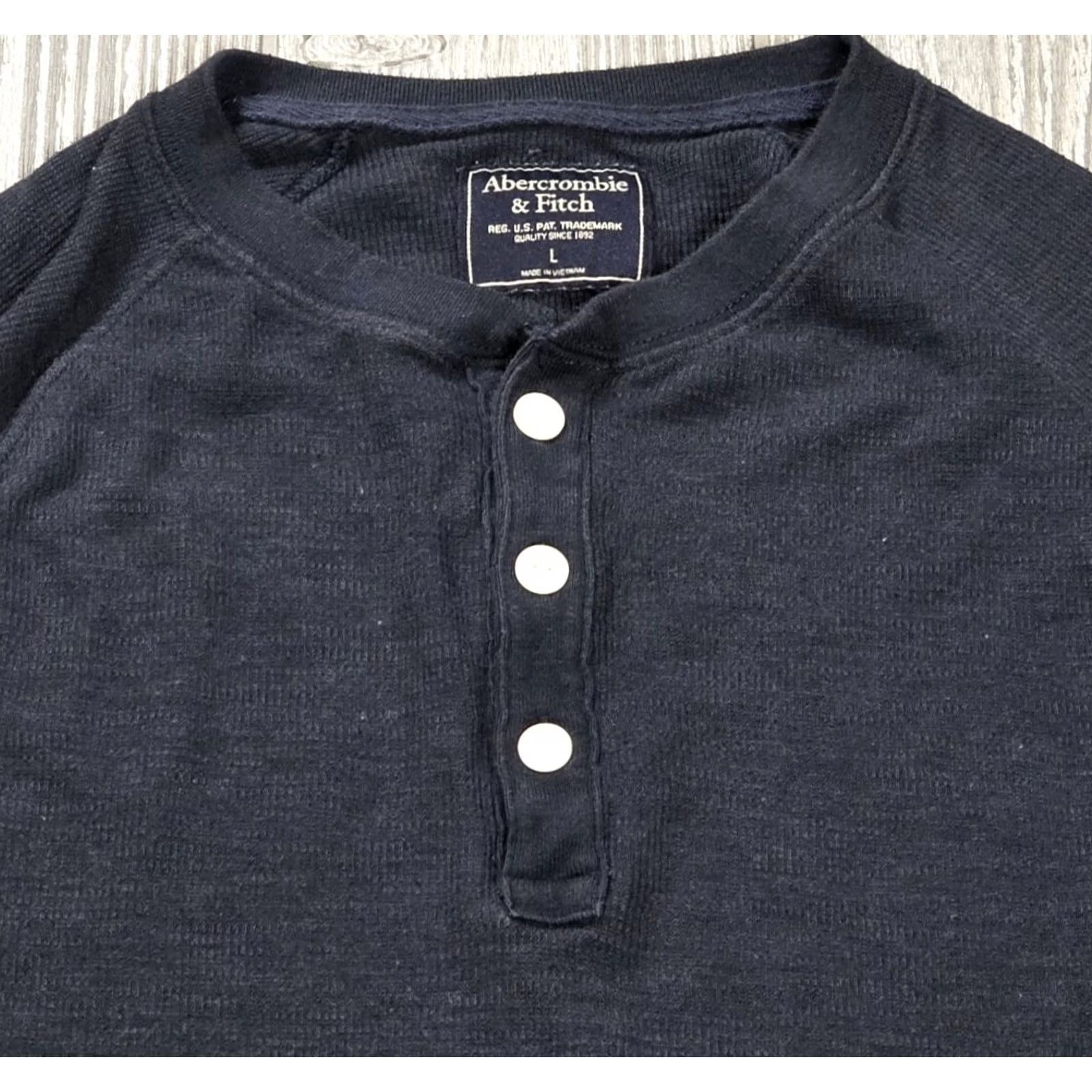 Abercrombie & Fitch Abercrombie & Fitch Men Henley L Waffle Knit Thermal Military Shirt Long Sleeve Navy Blue Size US L / EU 52-54 / 3 - 4 Thumbnail