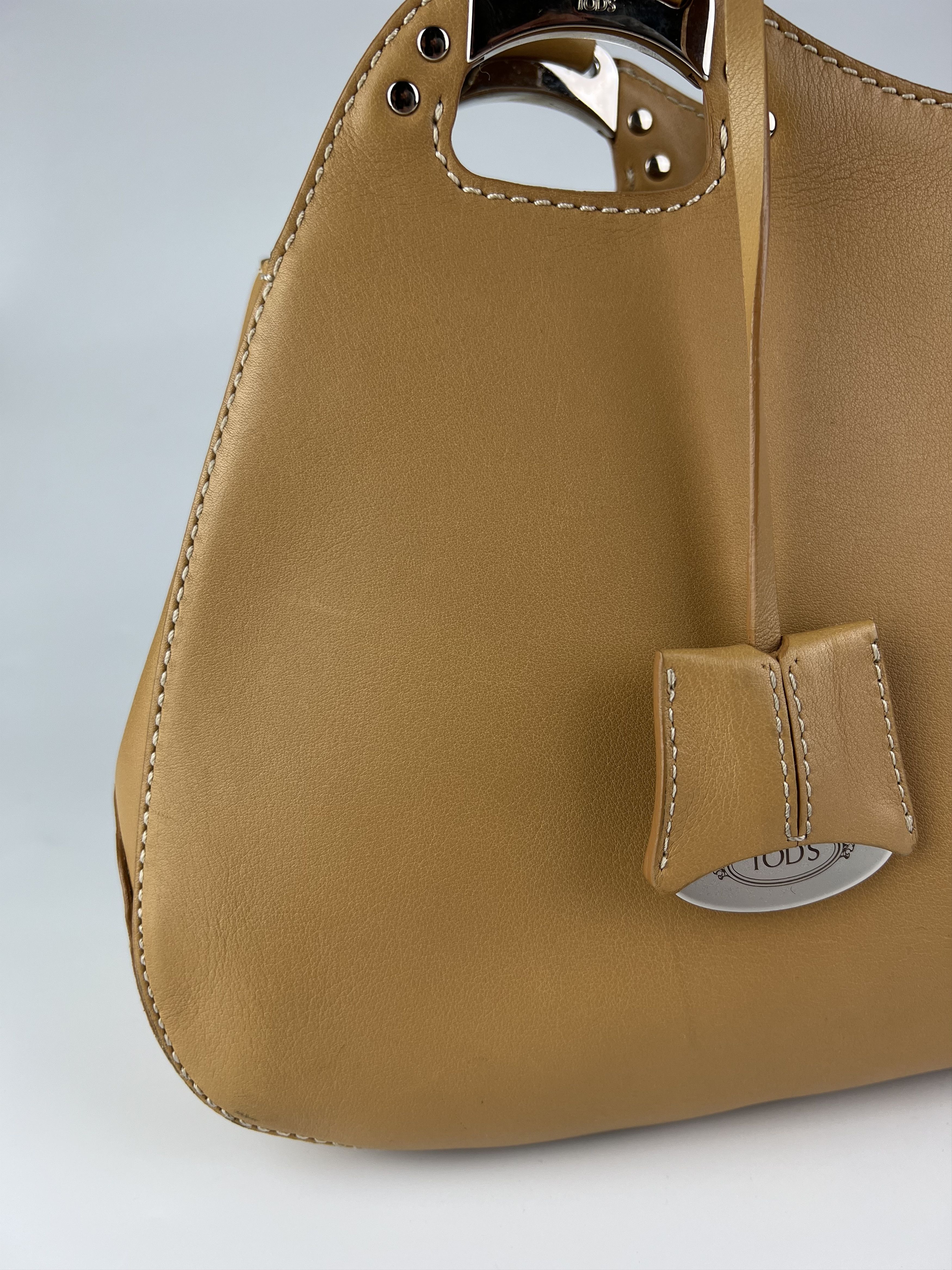 Leather × Tod's Tod's Women's Leather Handbag Size ONE SIZE - 7 Thumbnail