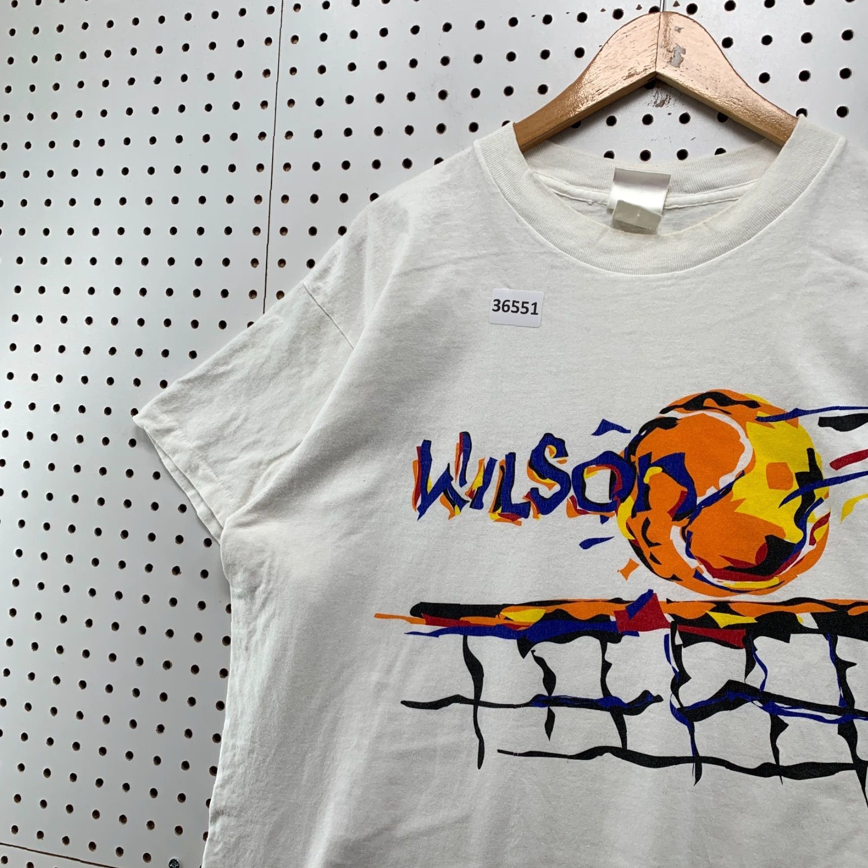 Wilson VINTAGE 90s Wilson Volleyball T-Shirt Mens XL White Graphic Print Single Stitch USA Sports Size US XL / EU 56 / 4 - 7 Thumbnail