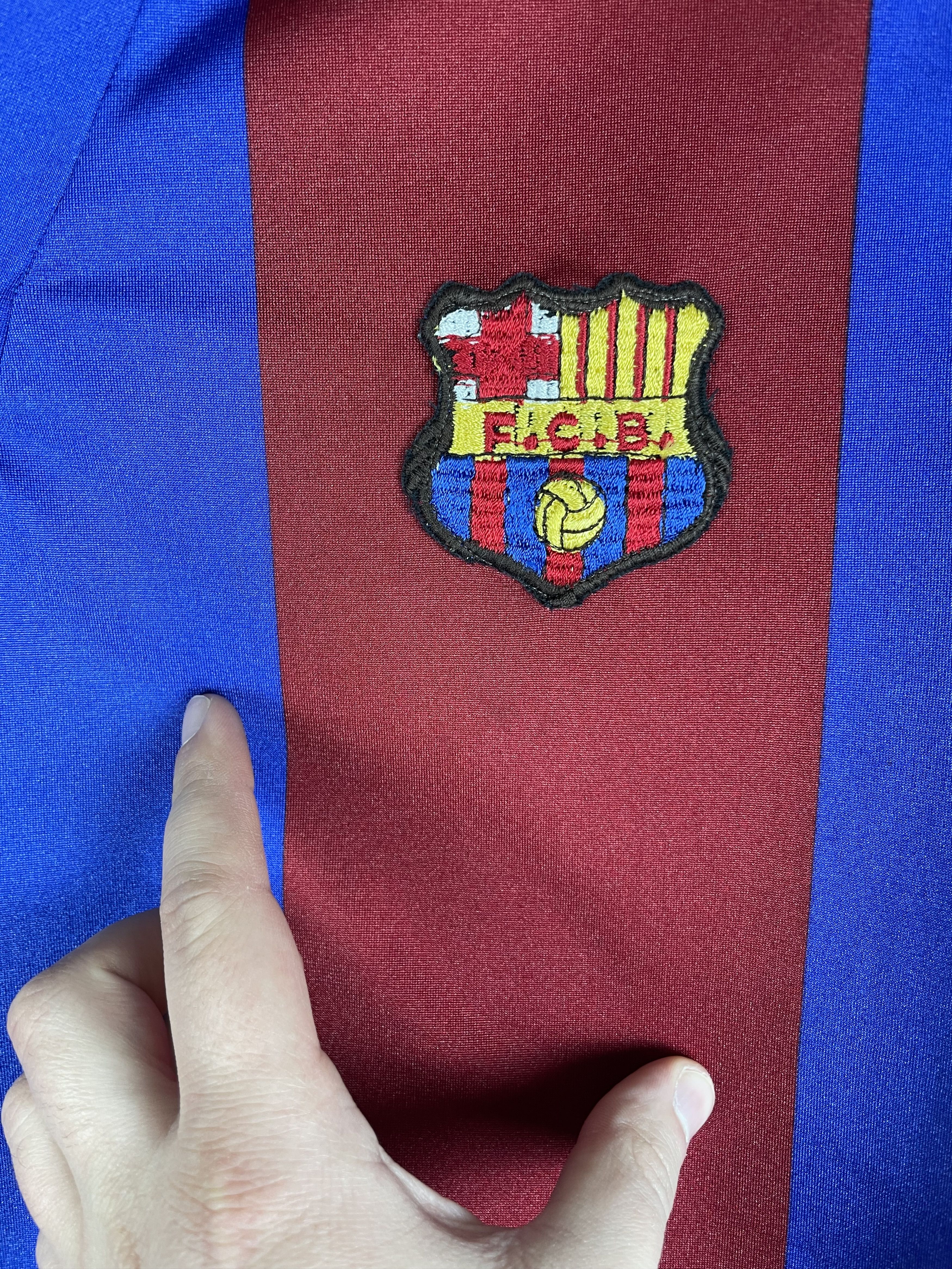Vintage BARCELONA 1984/1989 HOME FOOTBALL SHIRT MEYBA VINTAGE Size US M / EU 48-50 / 2 - 9 Thumbnail