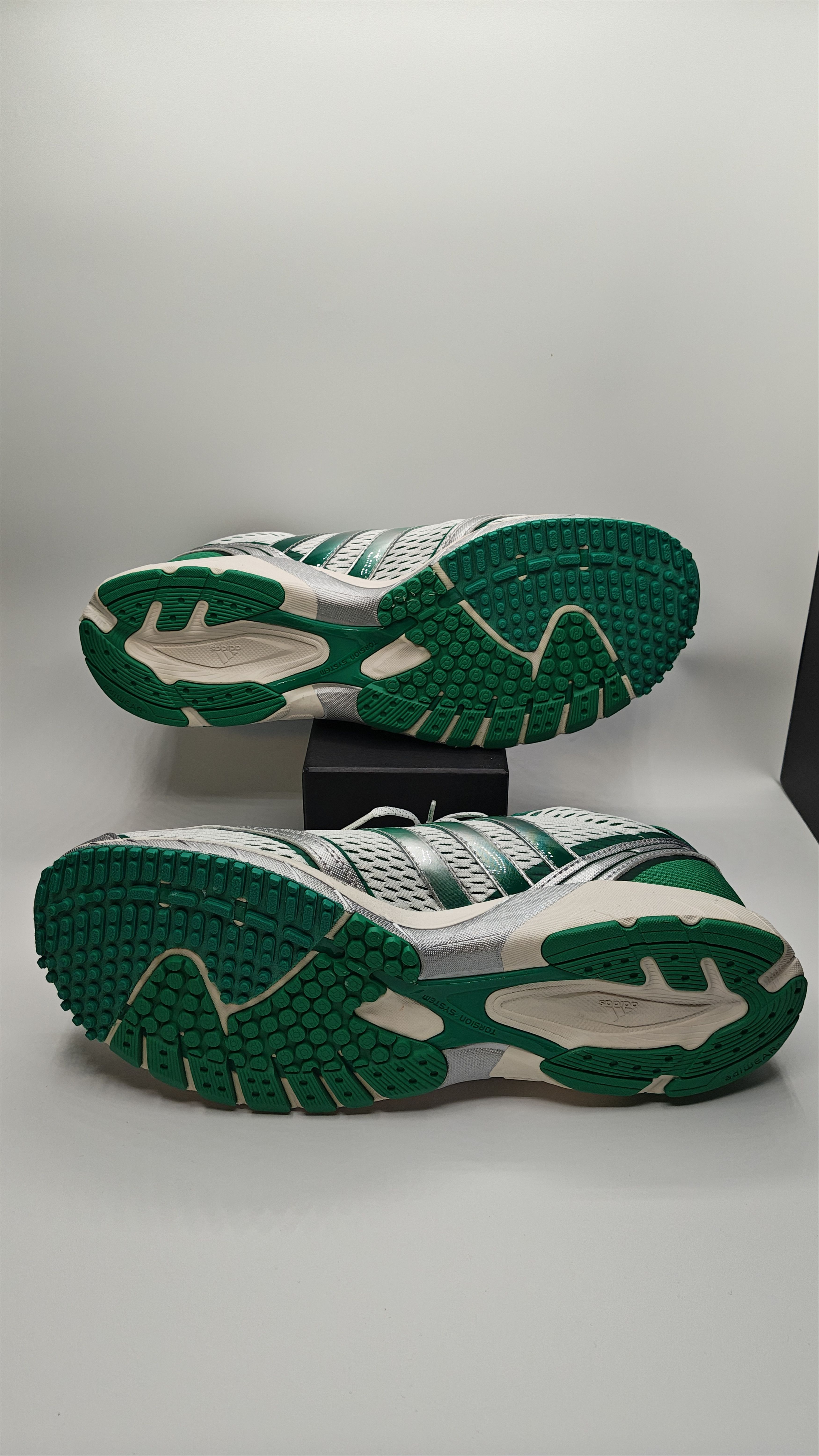 Adidas × Sporty & Rich adidas Sporty and Rich adizero Size US 10.5 / EU 43-44 - 5 Thumbnail