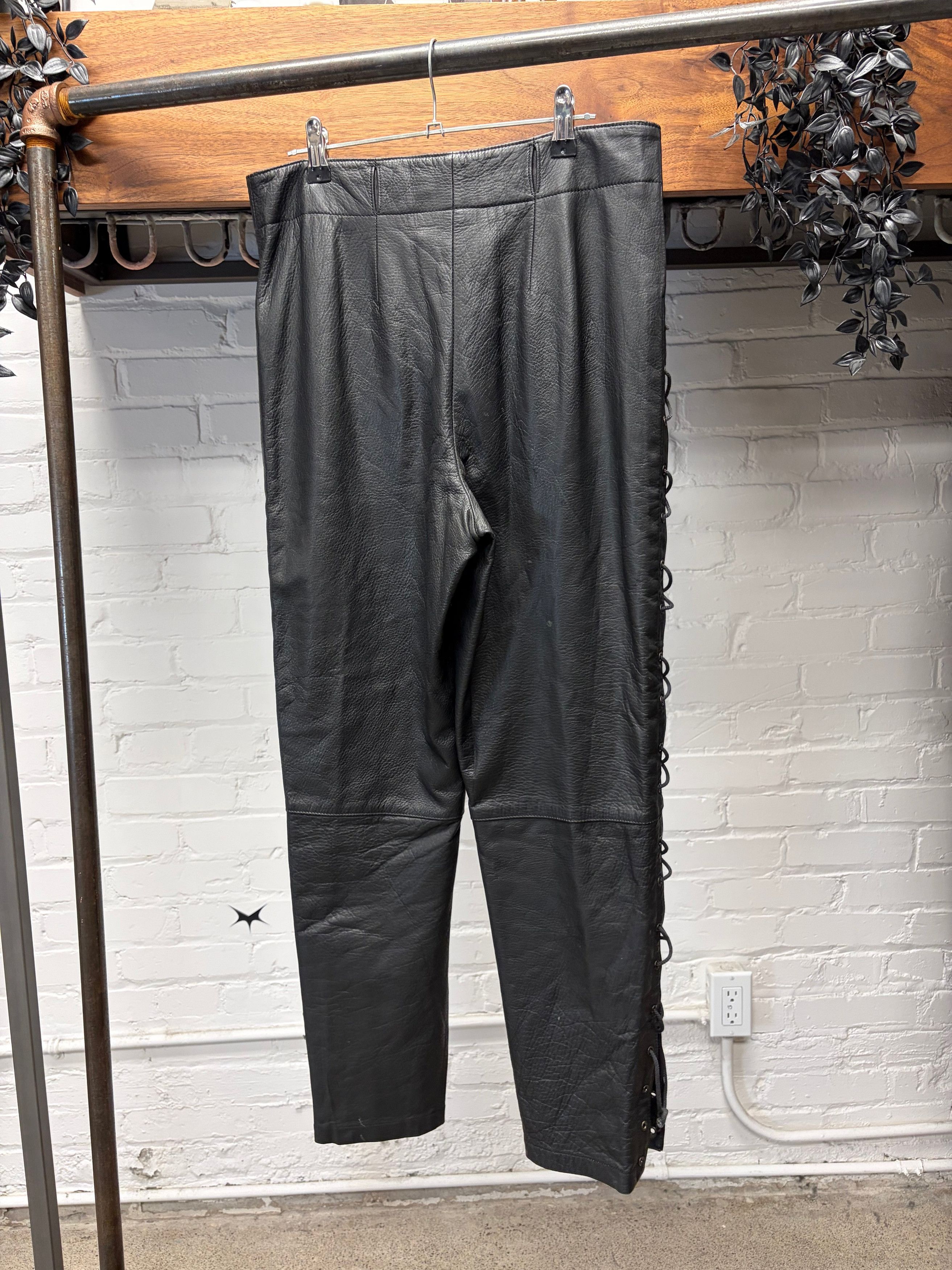 Jean Paul Gaultier Vintage 1980’s Jean Paul Gaultier Leather Bondage Pants Size US 28 / EU 44 - 4 Thumbnail