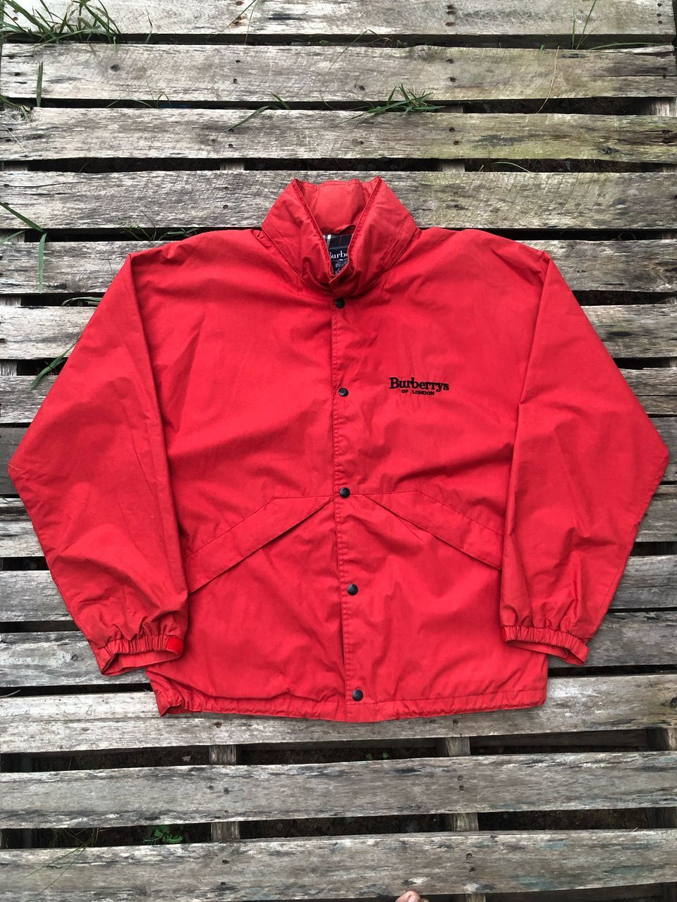 Burberry × Vintage Vintage 80s Burberrys Nova Check Red Jacket Size US L / EU 52-54 / 3 - 2 Thumbnail