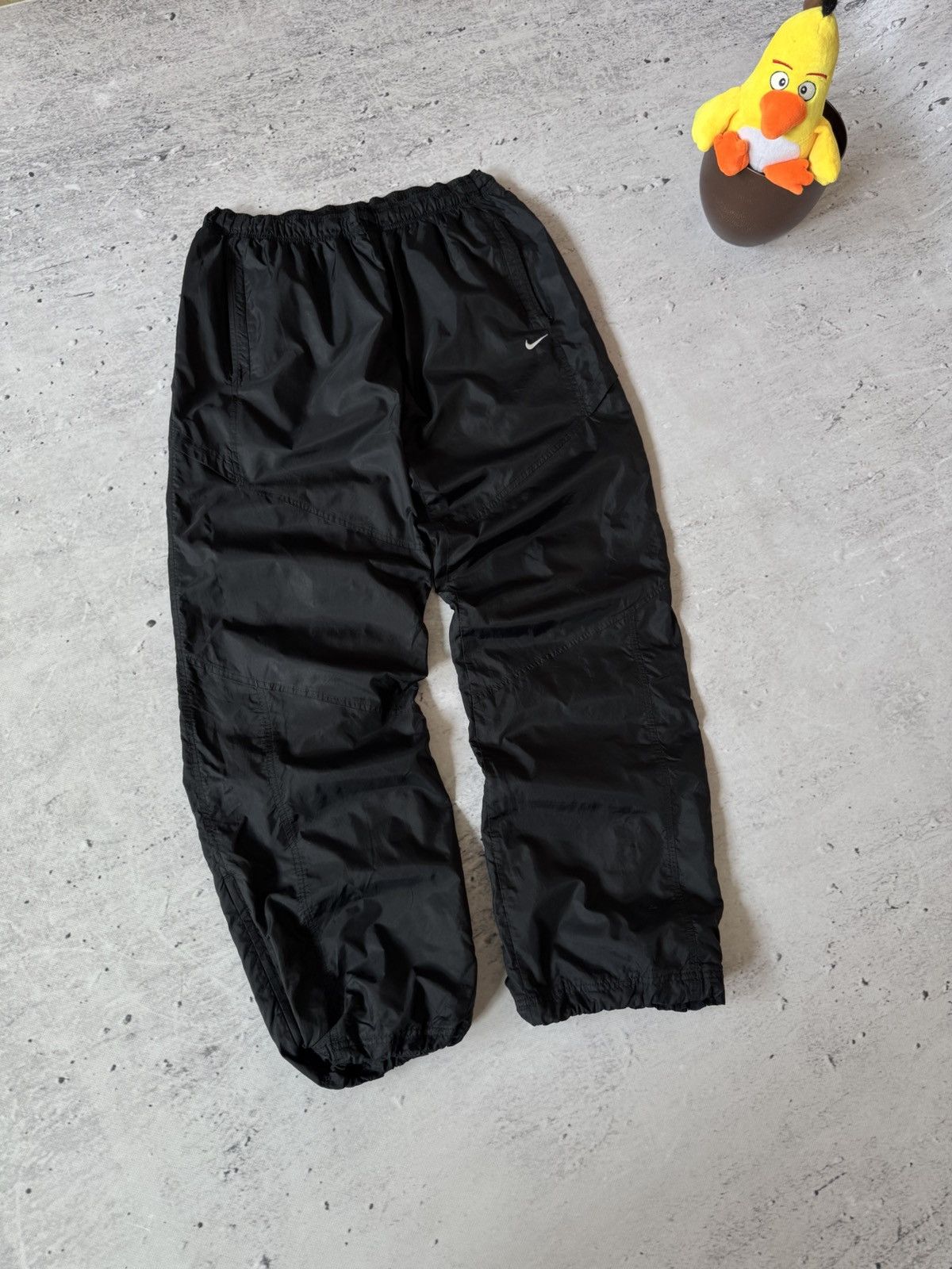 NIKE NYLON VINTAGE Y2K OVERSIZE BAGGY FIT PANTS SWEATPANTS