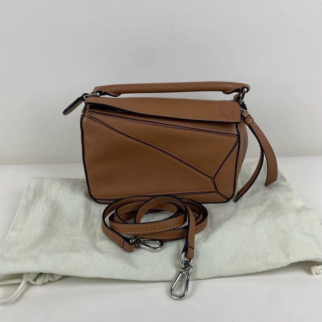 Loewe Pre-loved Bag Very good condition Size ONE SIZE - 1 Thumbnail