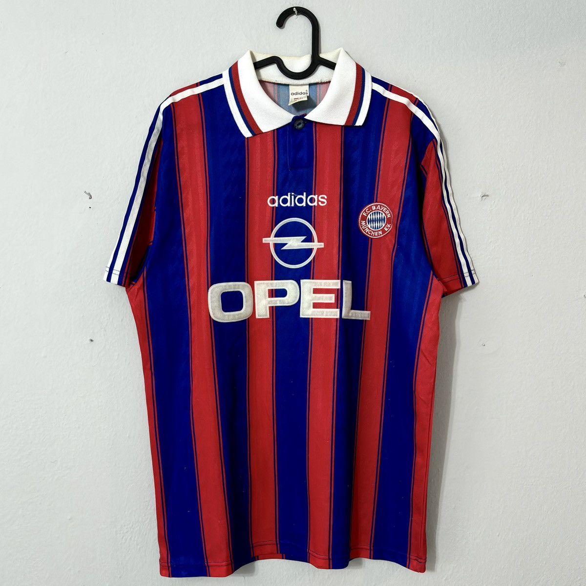 Adidas × Vintage 1995 1997 Bayern Munich Vintage Home Kit Soccer Jersey Shirt Size US M / EU 48-50 / 2 - 3 Thumbnail