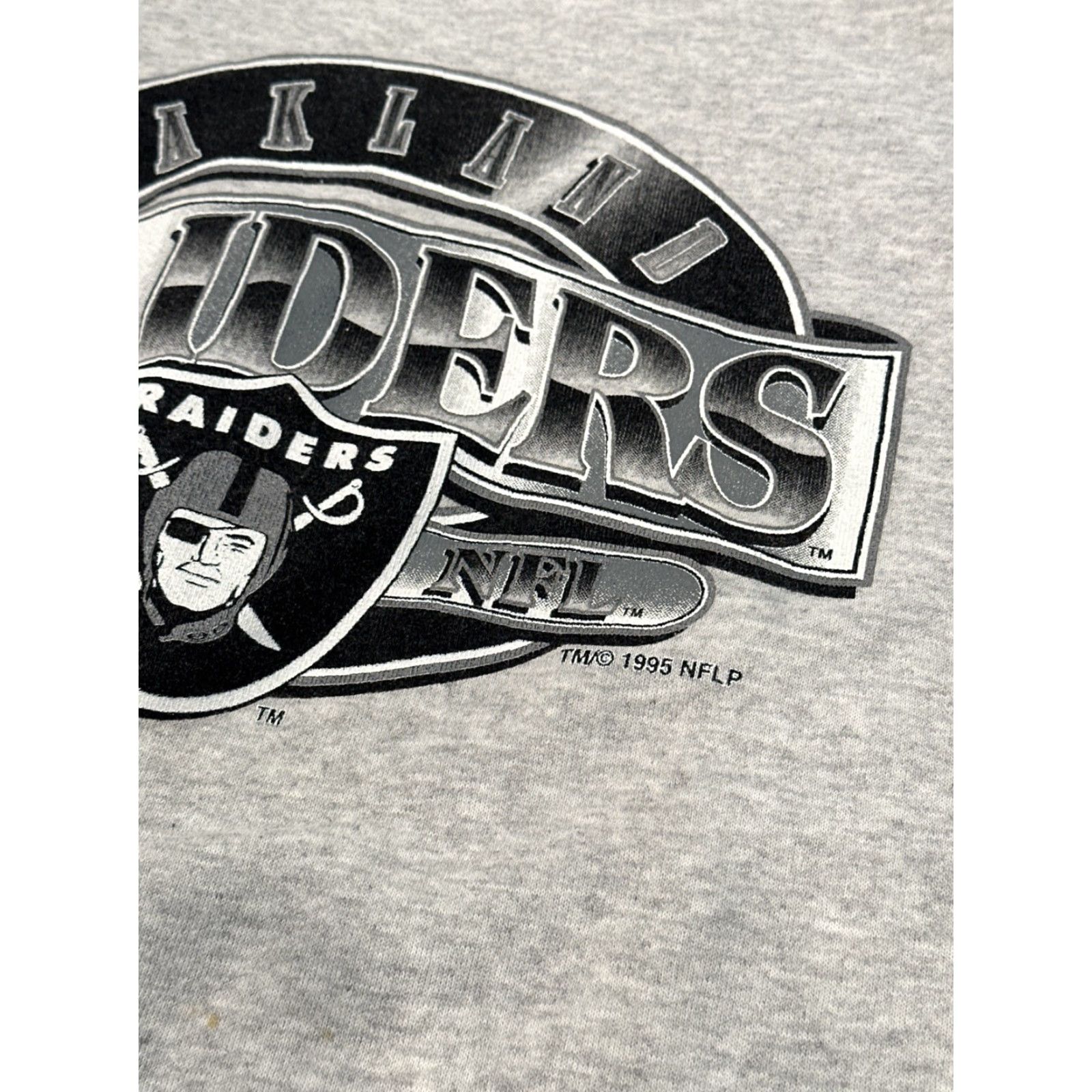 Vintage VINTAGE 90s Oakland Raiders Gray Striped Sweatshirt L Spellout Sportswear USA Mens Size US L / EU 52-54 / 3 - 3 Thumbnail