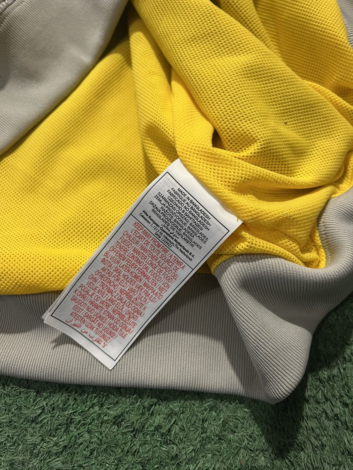 Nike Brasil Soccer Jacket Vintage 2000/2002
