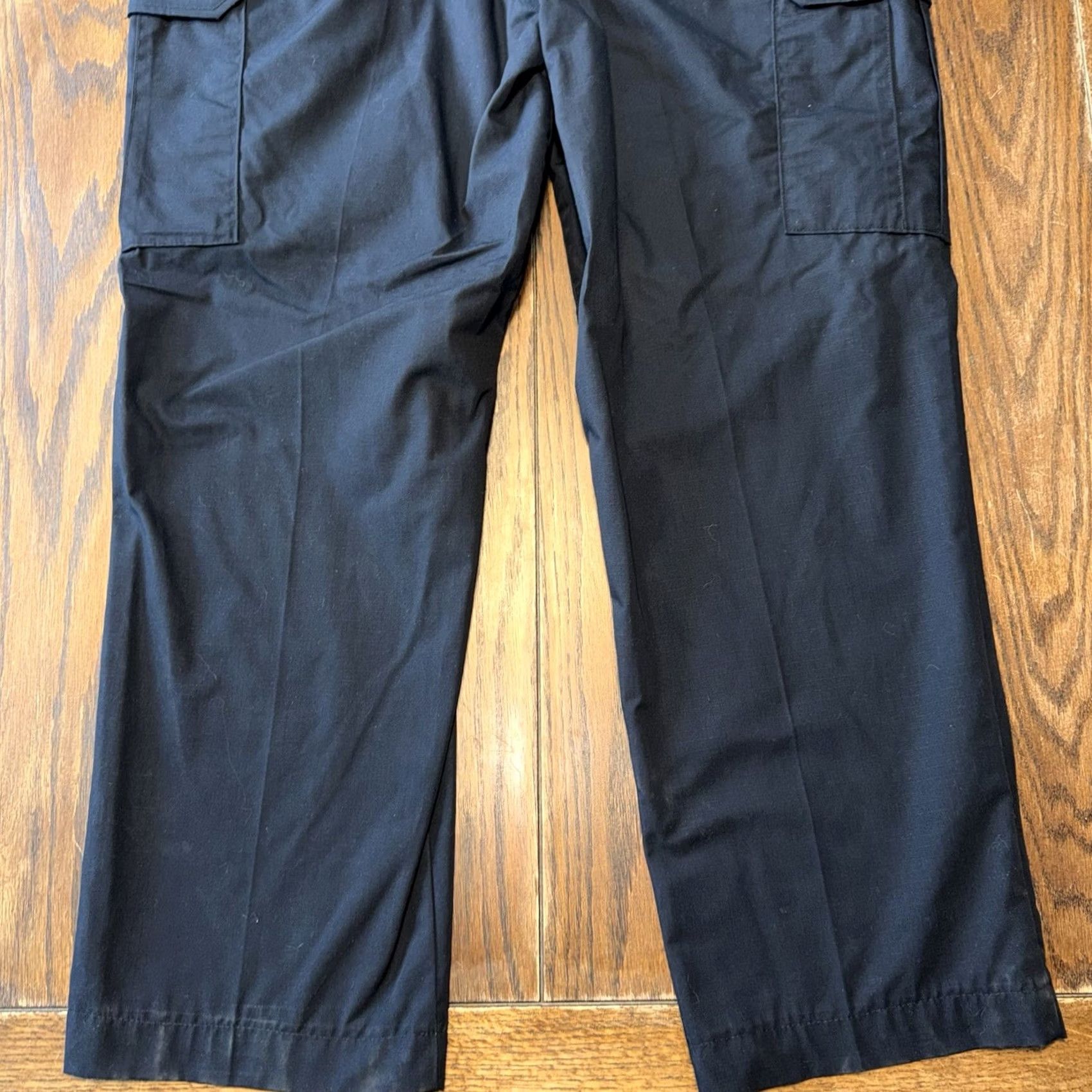 Vintage 5.11 Tactical PDU Class B Pant Men 42x30 Canvas Midnight Navy Cargo Pocket Waist 42 Regular Mens Size US 42 / EU 58 - 6 Thumbnail