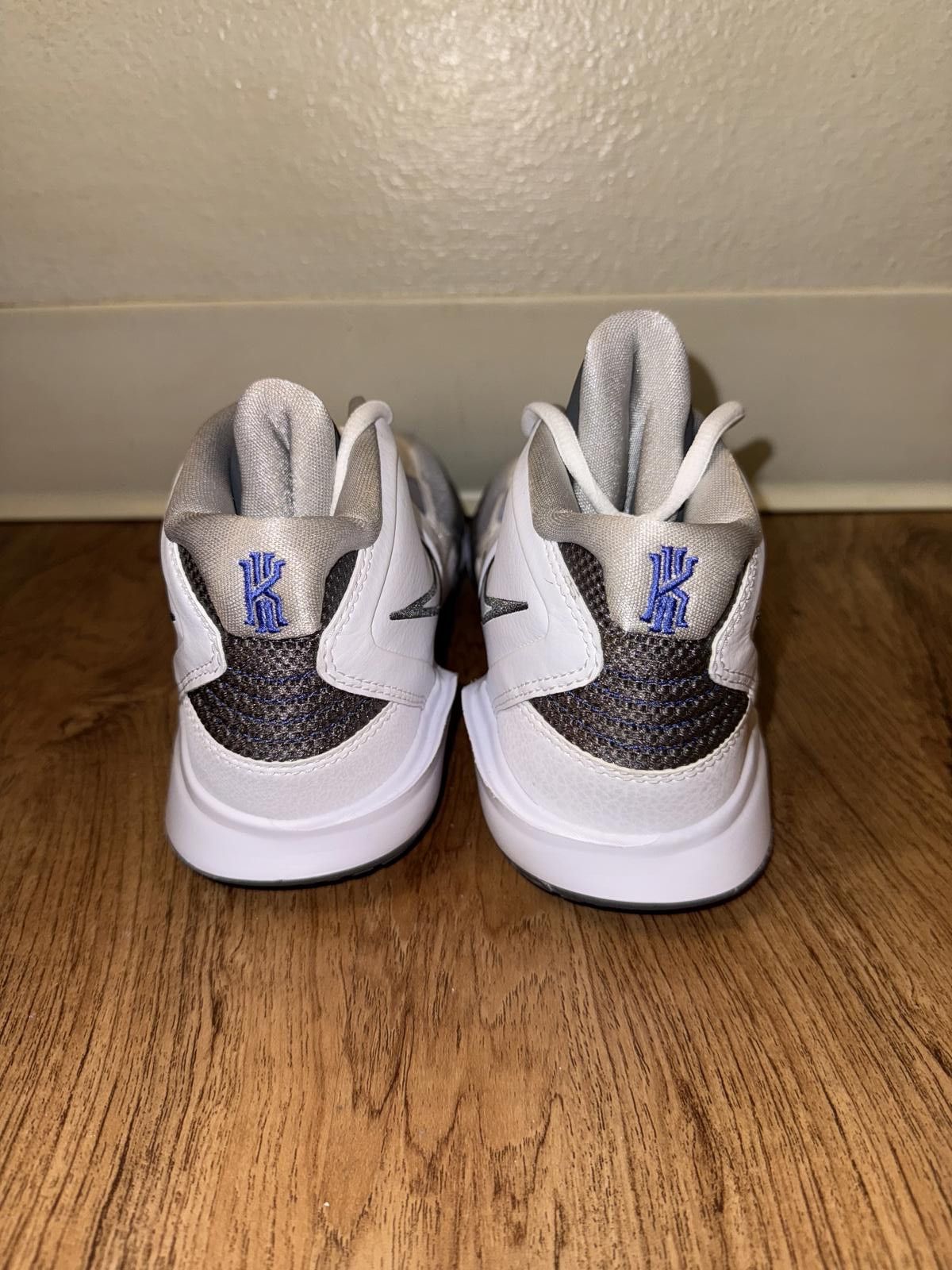 Nike Nike Kyrie Infinity Smoke And Mirror Size US 5.5 / EU 38 - 2 Thumbnail