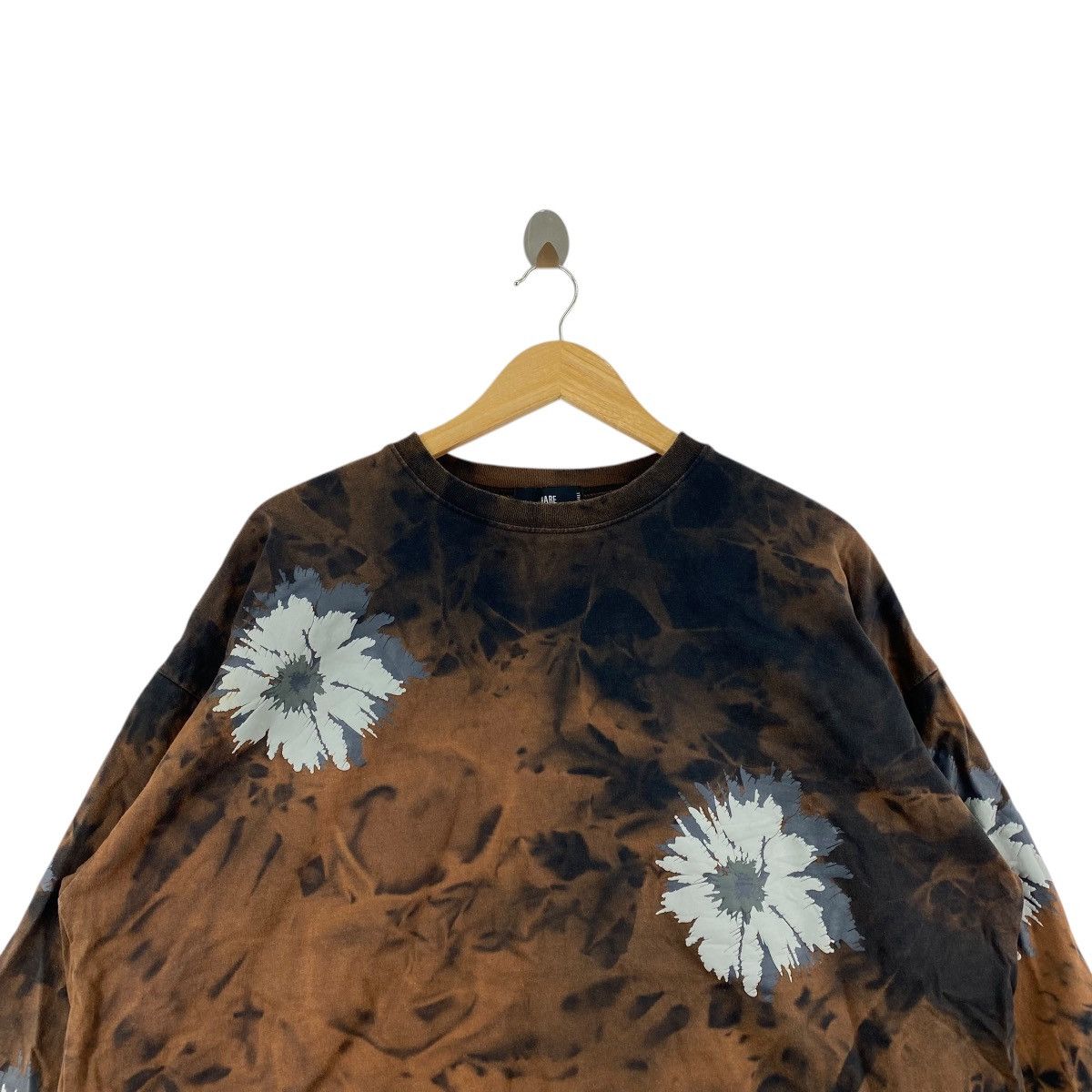 HARE × Japanese Brand × Vintage Vintage HARE JAPAN FLORAL Tie Dye AOP Baggy Tee Shirt Size S / US 4 / IT 40 - 2 Thumbnail