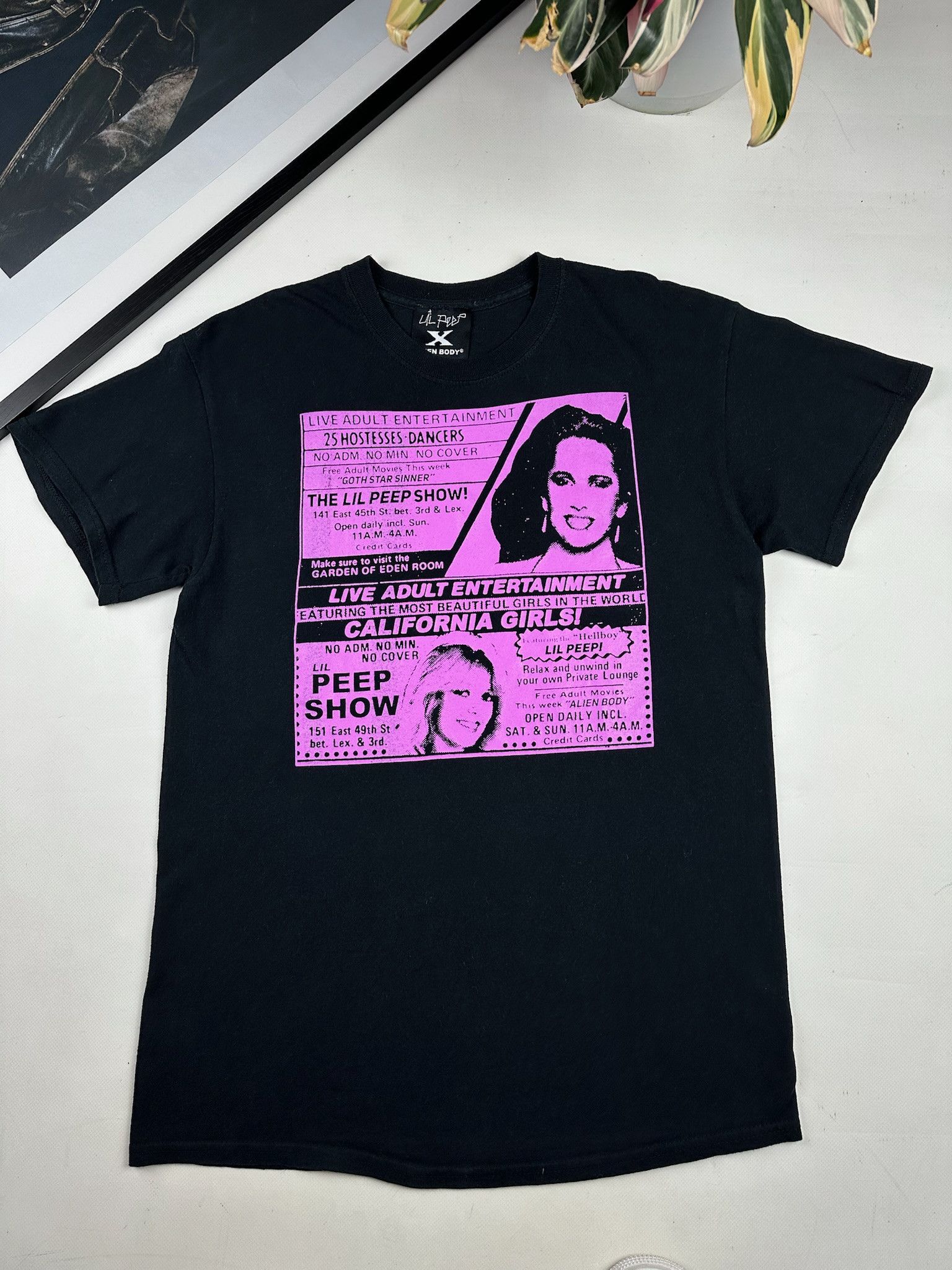 Alien Body OG Lil Peep x Alien Body California Girls T Size M Size US M / EU 48-50 / 2 - 1 Thumbnail