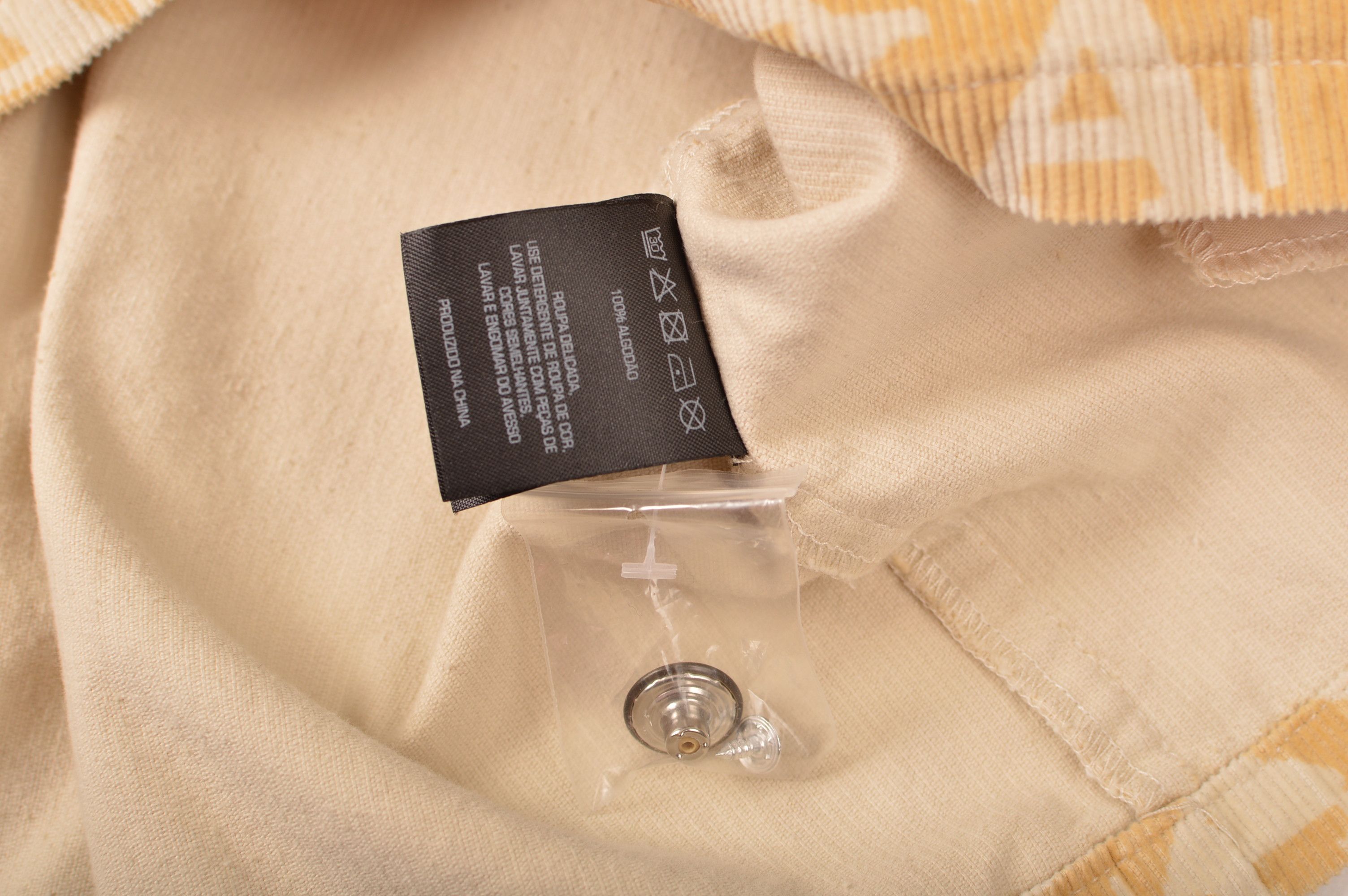 Karl Kani Karl Kani Signature Overshirt With All Over Logo Print Size US L / EU 52-54 / 3 - 5 Thumbnail