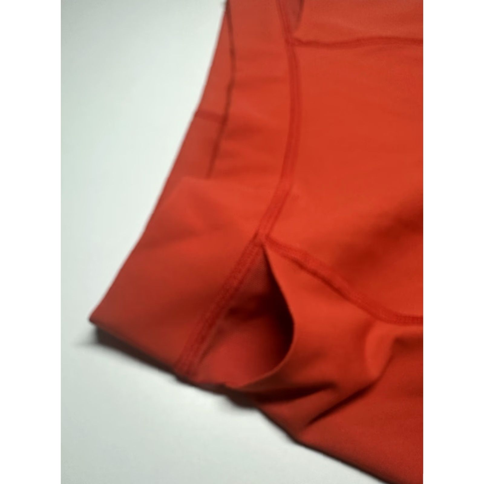 Vintage Offline Aerie Women Shorts M Stretch Compression Side Pockets Red Size 32" / US 10 / IT 46 - 4 Thumbnail