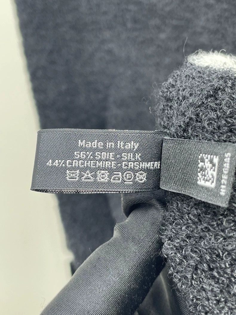 Chanel Chanel Panda Pattern Double C Scarf -2505 Size ONE SIZE - 6 Thumbnail