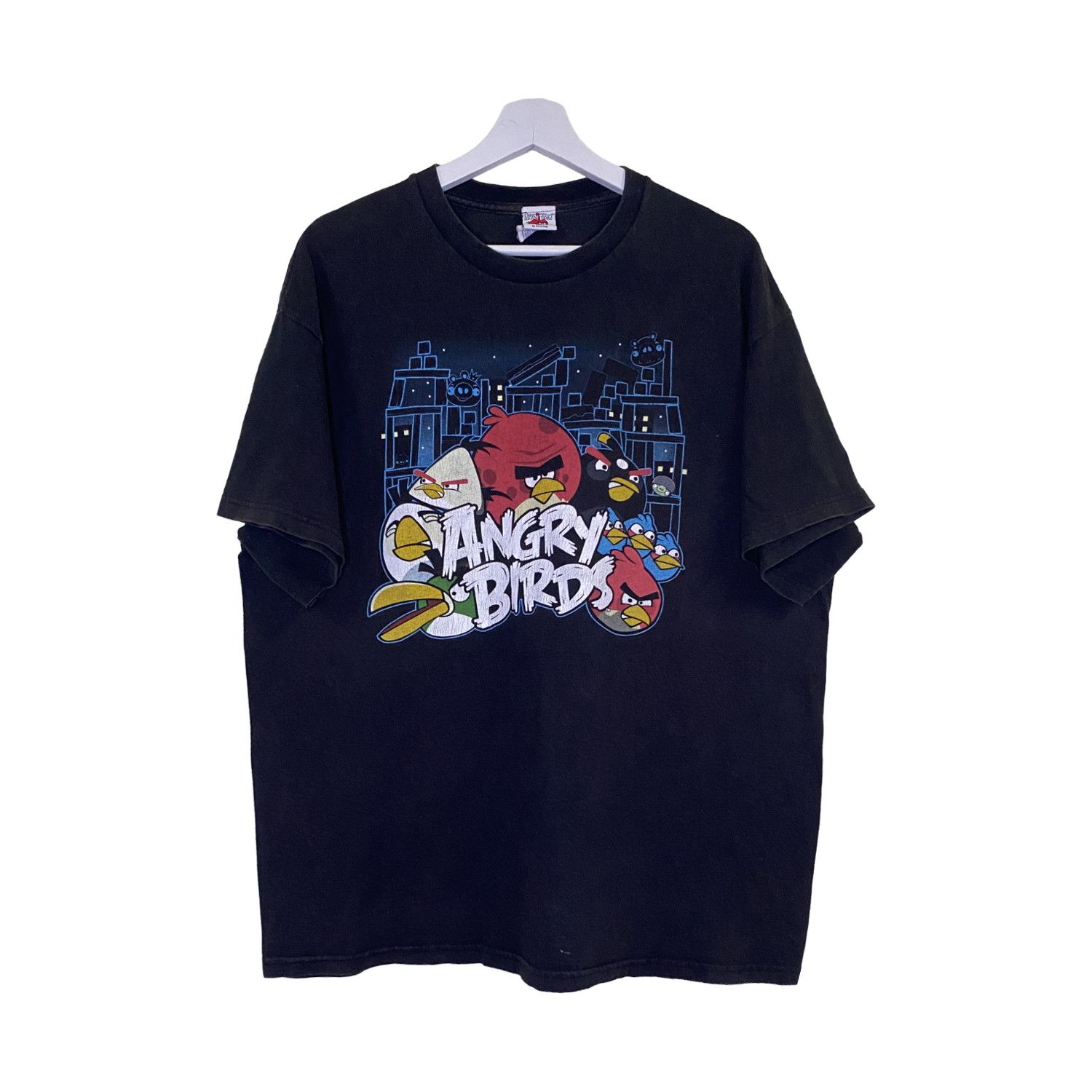 The Game Early 2010s Angry Birds Original Flock Graphic Tee Size US XL / EU 56 / 4 - 1 Thumbnail