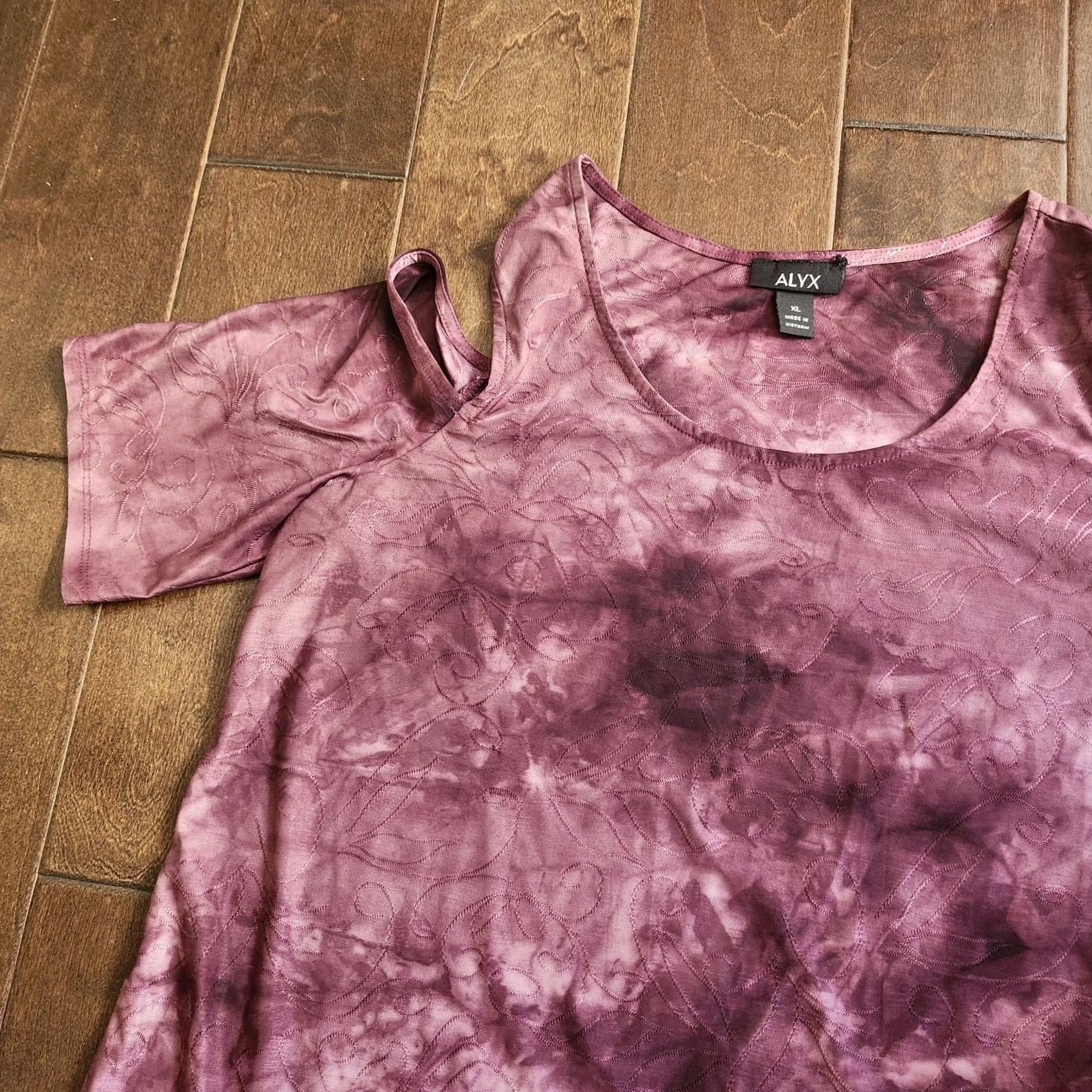 Alyx VINTAGE? (no) ALYX Blouse Women's Short Sleeve Purple Tie Dye Floral Pullover XL Casual Everyday Spring Summer Fall Womens Size XL / US 12-14 / IT 48-50 - 6 Thumbnail