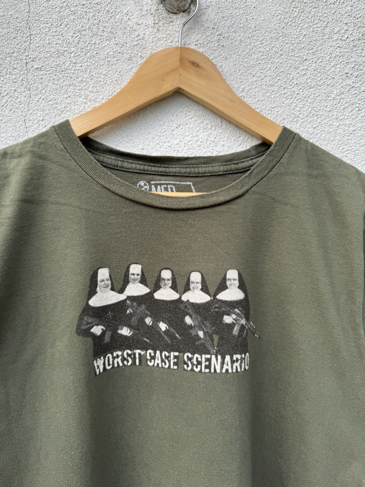 Vintage 2000s Parody Rage Against The Machine Nuns with Guns Size US M / EU 48-50 / 2 - 2 Thumbnail