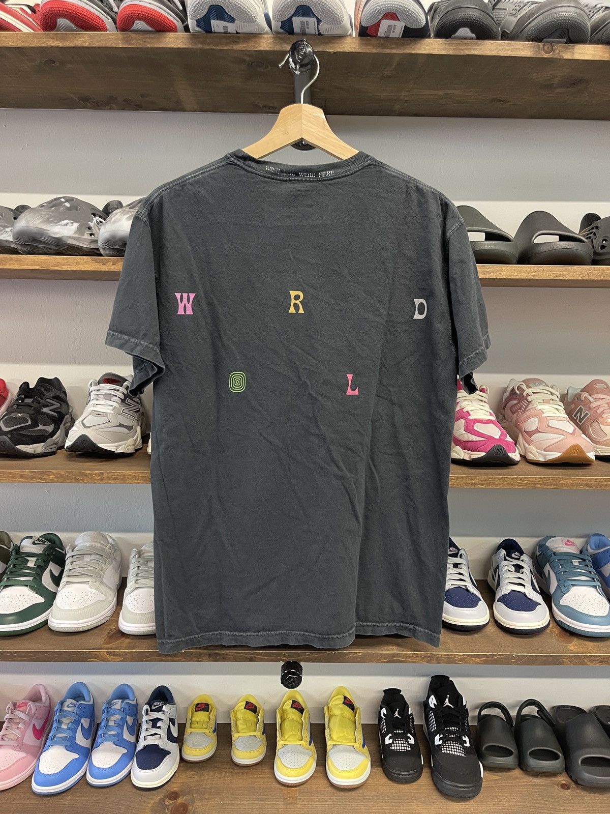 Travis Scott Travis Scott 2018 Astroworld Medium Size US M / EU 48-50 / 2 - 3 Thumbnail