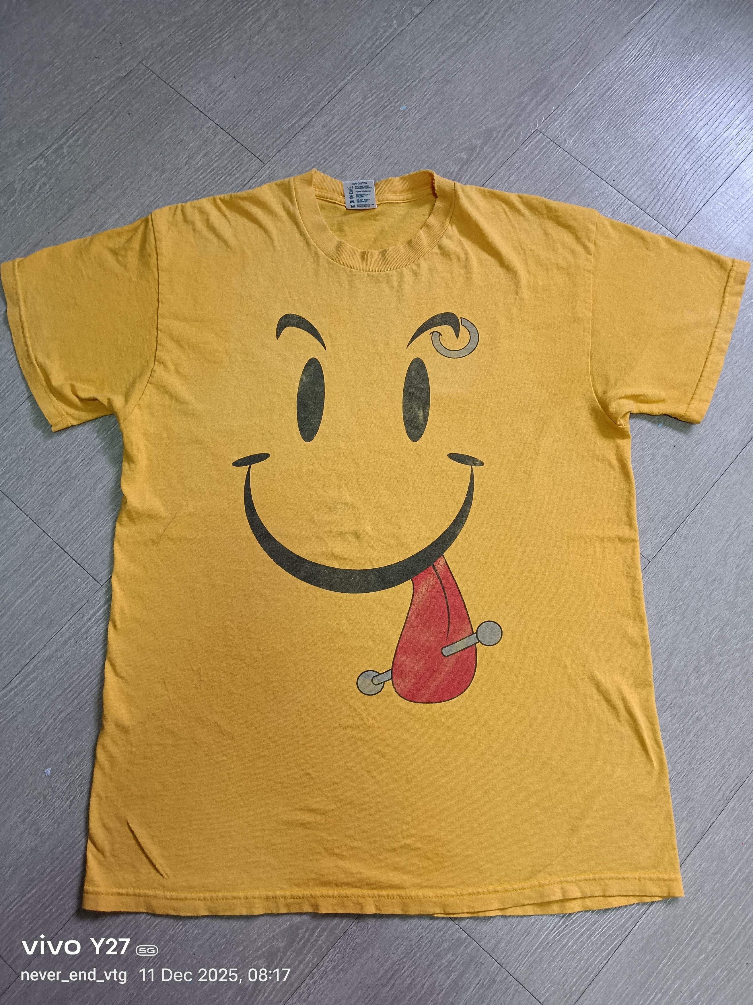 Vintage Vintage Smile Cool 90s Size US L / EU 52-54 / 3 - 1 Thumbnail