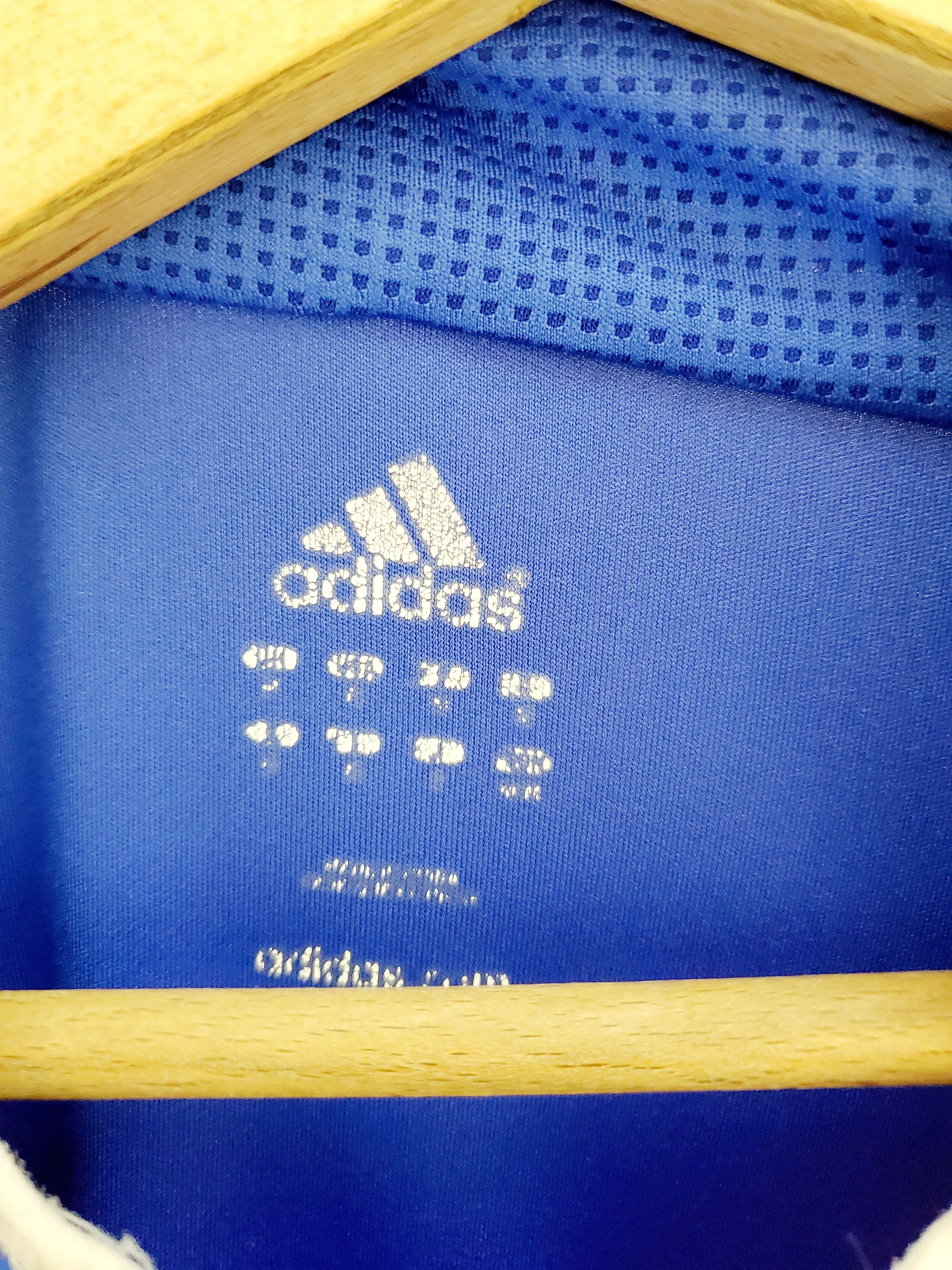 Adidas × Chelsea Soccer Vintage 2006-08 Chelsea adidas Home jersey M perfect conditi Size US M / EU 48-50 / 2 - 5 Thumbnail