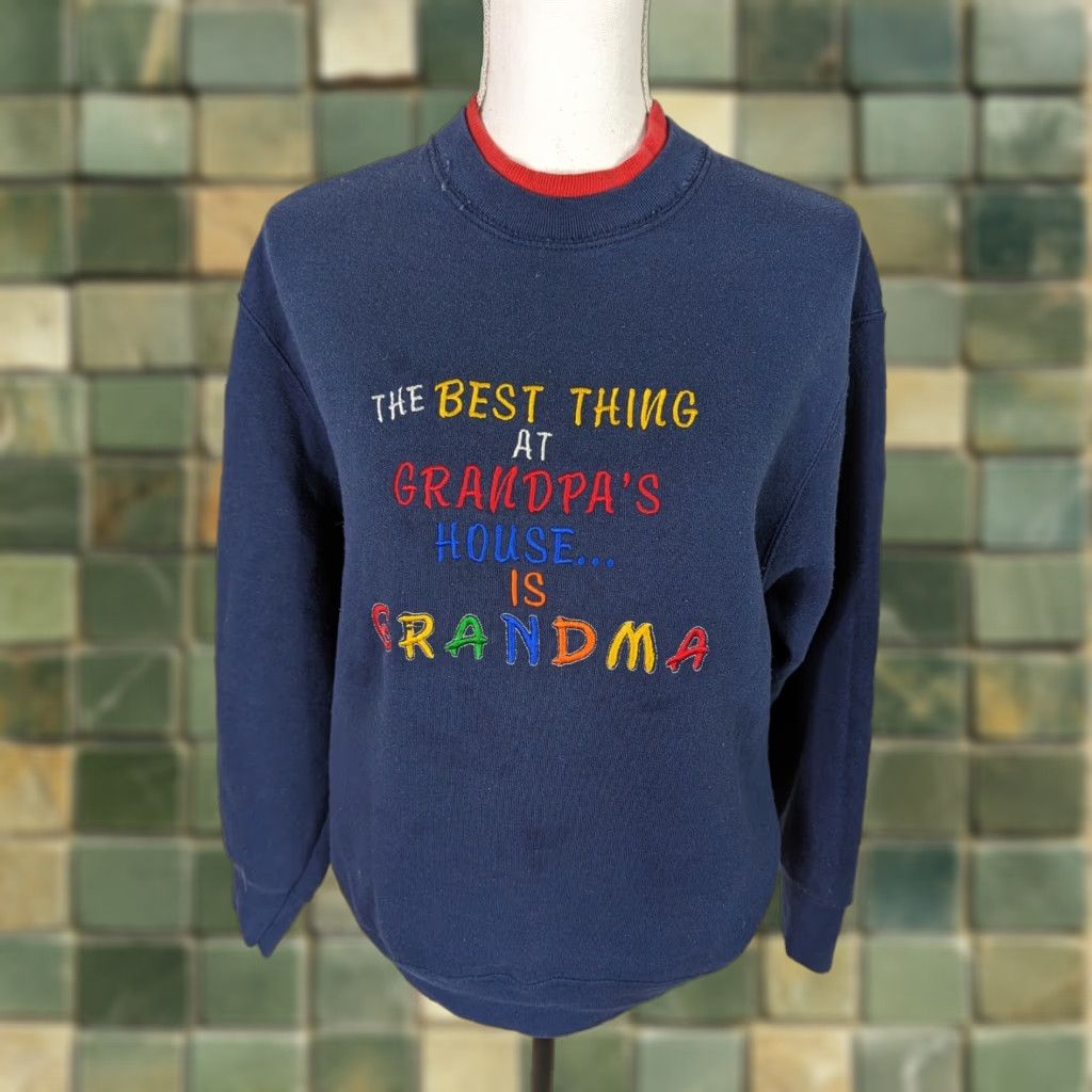 Fruit Of The Loom VINTAGE The Best Thing at Grandpa's is Grandma Sweatshirt Adult Medium Size US M / EU 48-50 / 2 - 1 Thumbnail