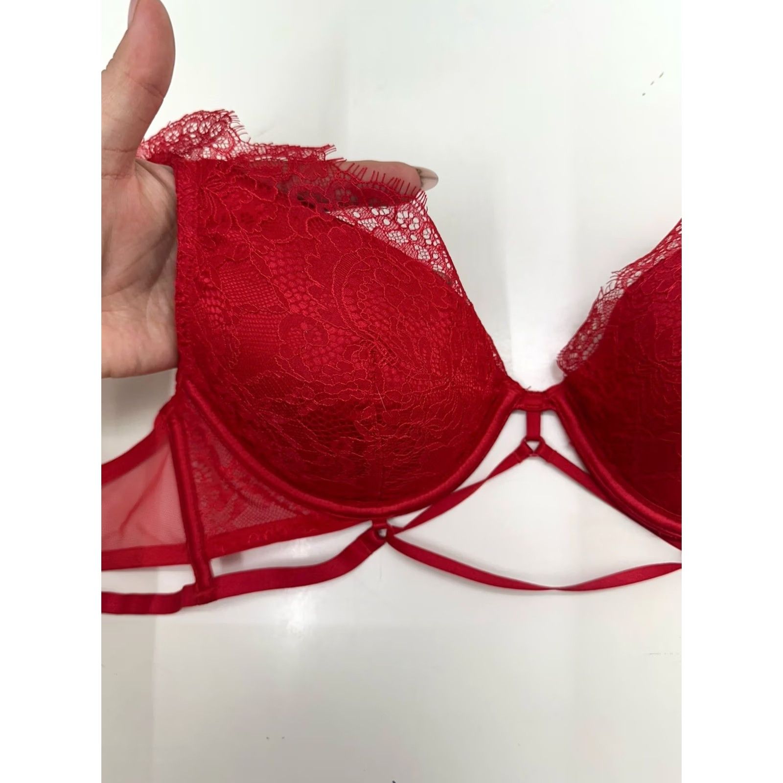 Victoria's Secret Victoria's Secret Bra 32D Very Sexy Lightly Lined Plunge Red Lacy Strappy Womens Cup D Push Up Size ONE SIZE - 3 Thumbnail