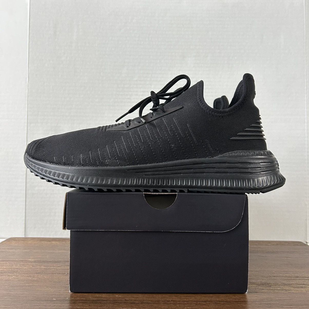 Puma PUMA Avid EvoKnit Sneakers Triple Black Men Size 13 Size US 13 / EU 46 - 2 Thumbnail